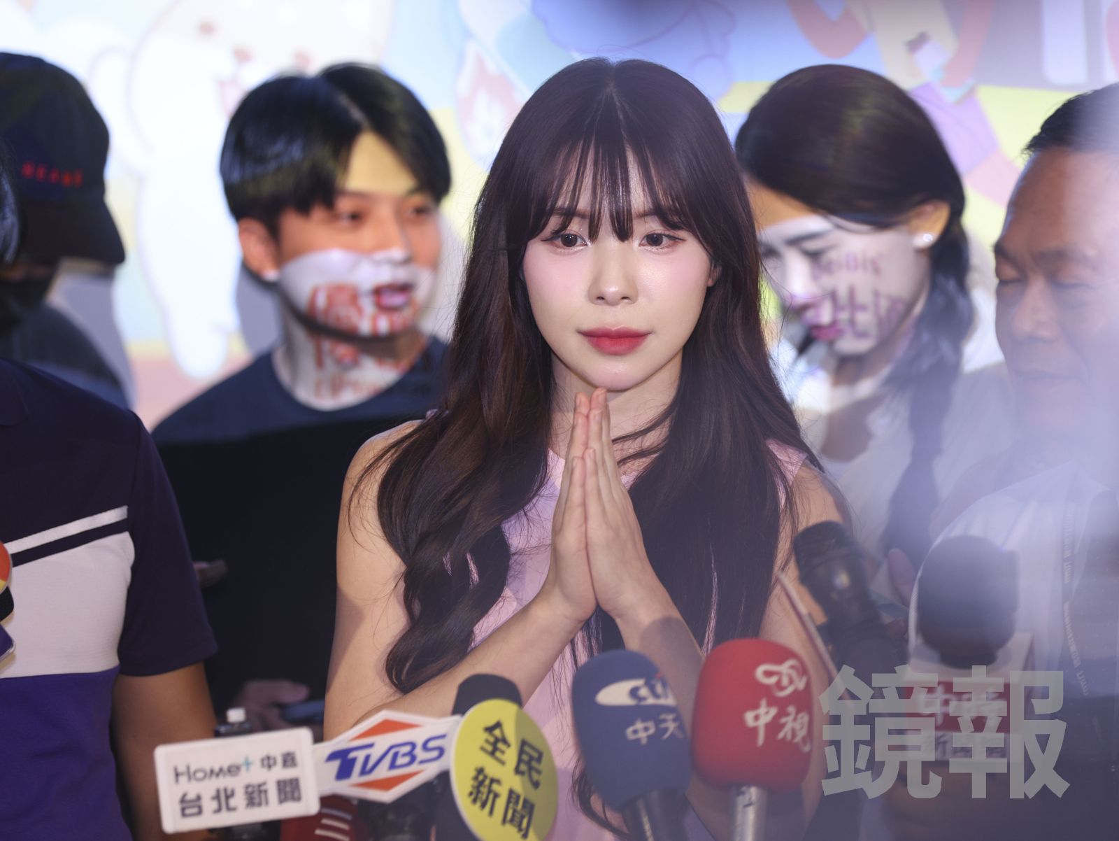 李多慧對於接下來是否拍鬼片語帶保留。劉耀勻拍攝