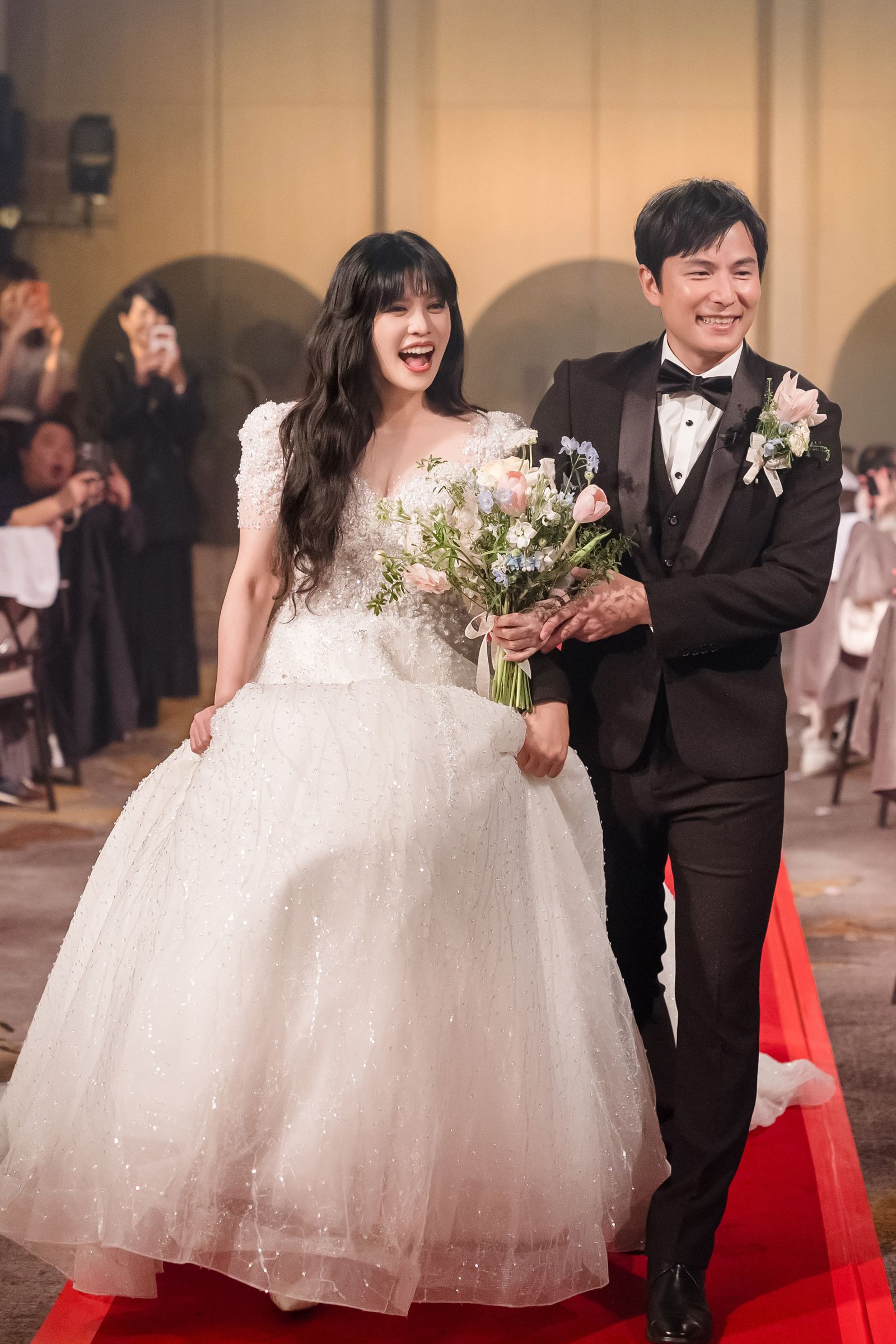 孫協志（右）和夏宇童於2月14日舉行婚禮。五熊國際提供