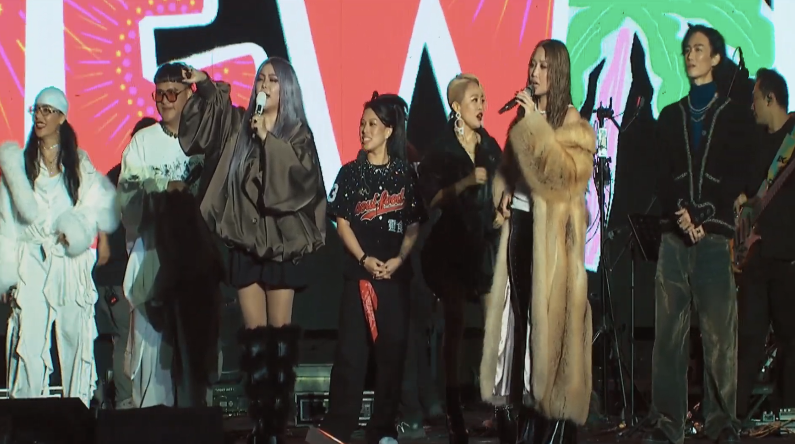 A-Lin台東跨年「唯一受災戶」誕生　「中正路52號是初戀」住戶電話被打爆