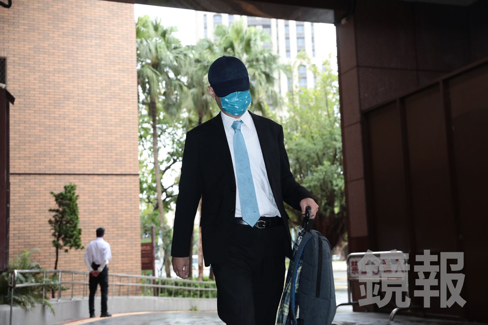 北院審理政治獻金案，傳喚共同被告、木可公司董事長李文娟作證，民眾黨前主席柯文哲、眾望基金會前董事長李文宗，會計師端木正也出庭。