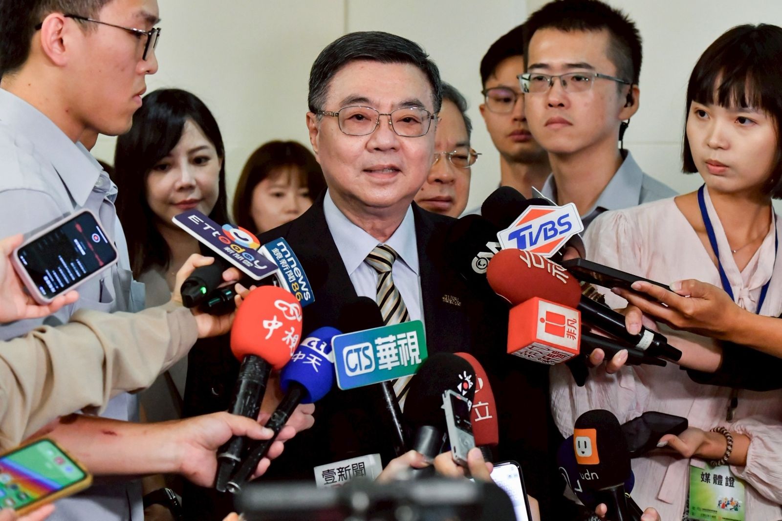 內閣改組16人名單掀牌！李洋、陳義信入閣　卓榮泰明率新成員亮相