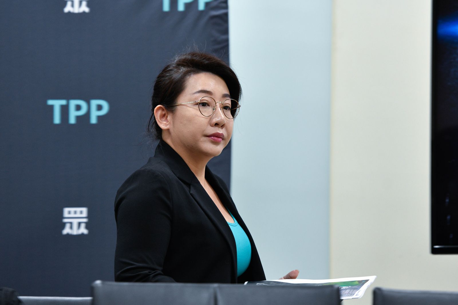 林珍羽承接其父親、立委林國成的衣缽,上屆選戰在傳統偏綠的選區突圍當選,未來也將在2026選舉中爭取連任。(資料照片/鏡週刊提供)