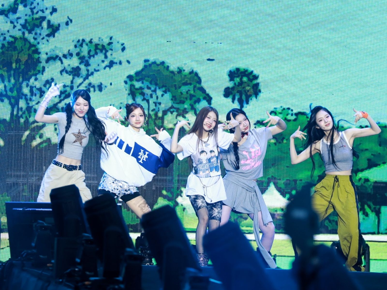 直擊／KiiiKiii自曝奔超商買泡麵　池昌旭首扛主持棒撂台語：高雄水啦！