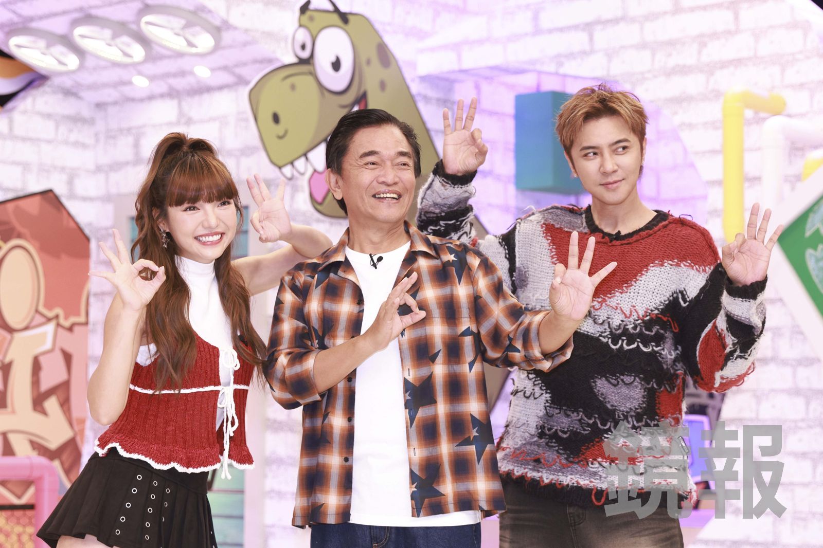 何美（左起）、吳宗憲、羅志祥在《綜藝ok啦》棚內接受訪問。劉耀匀攝