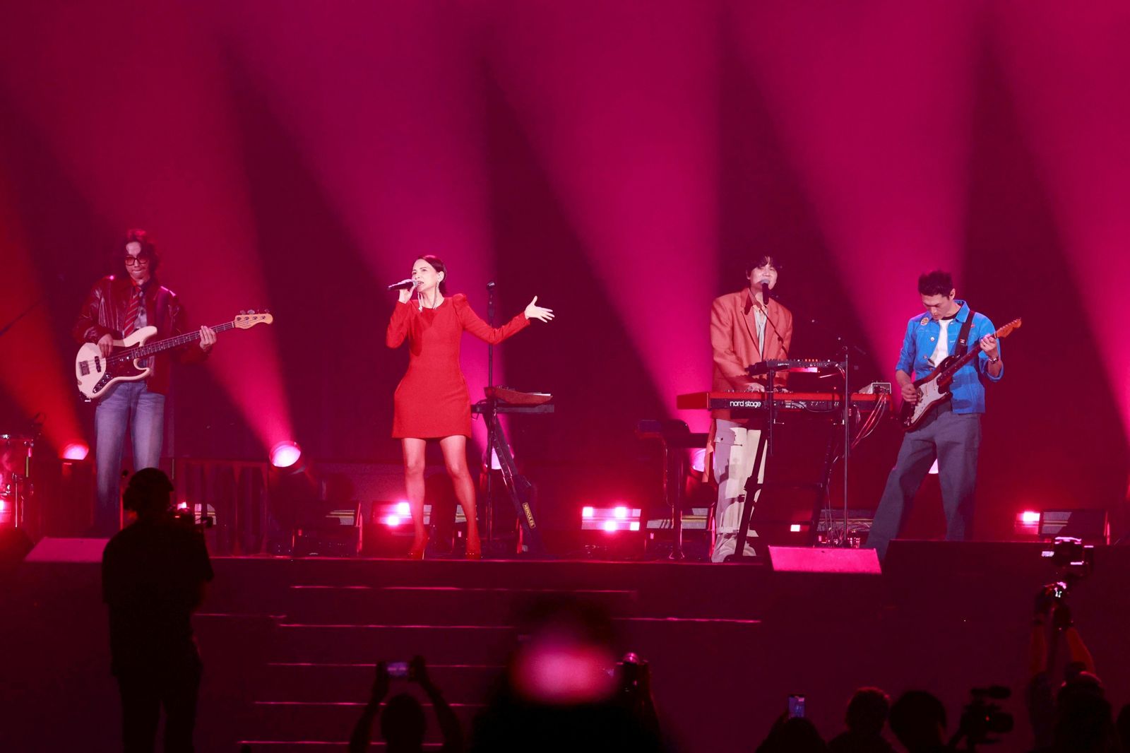 已婚吉他手當眾告白！宇宙人不忍鬆口3人有「心潔」