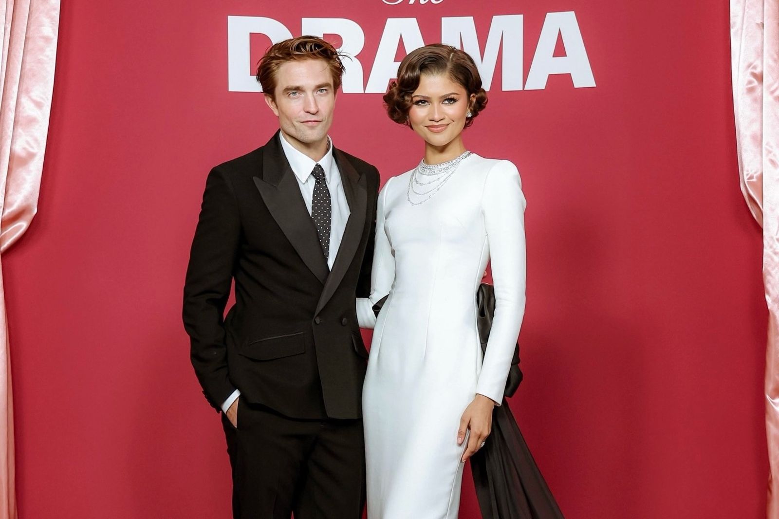 羅密歐現身二樓！千黛亞巴黎放閃羅伯派汀森 小蜘蛛湯姆霍蘭德被抓包「露台守候」