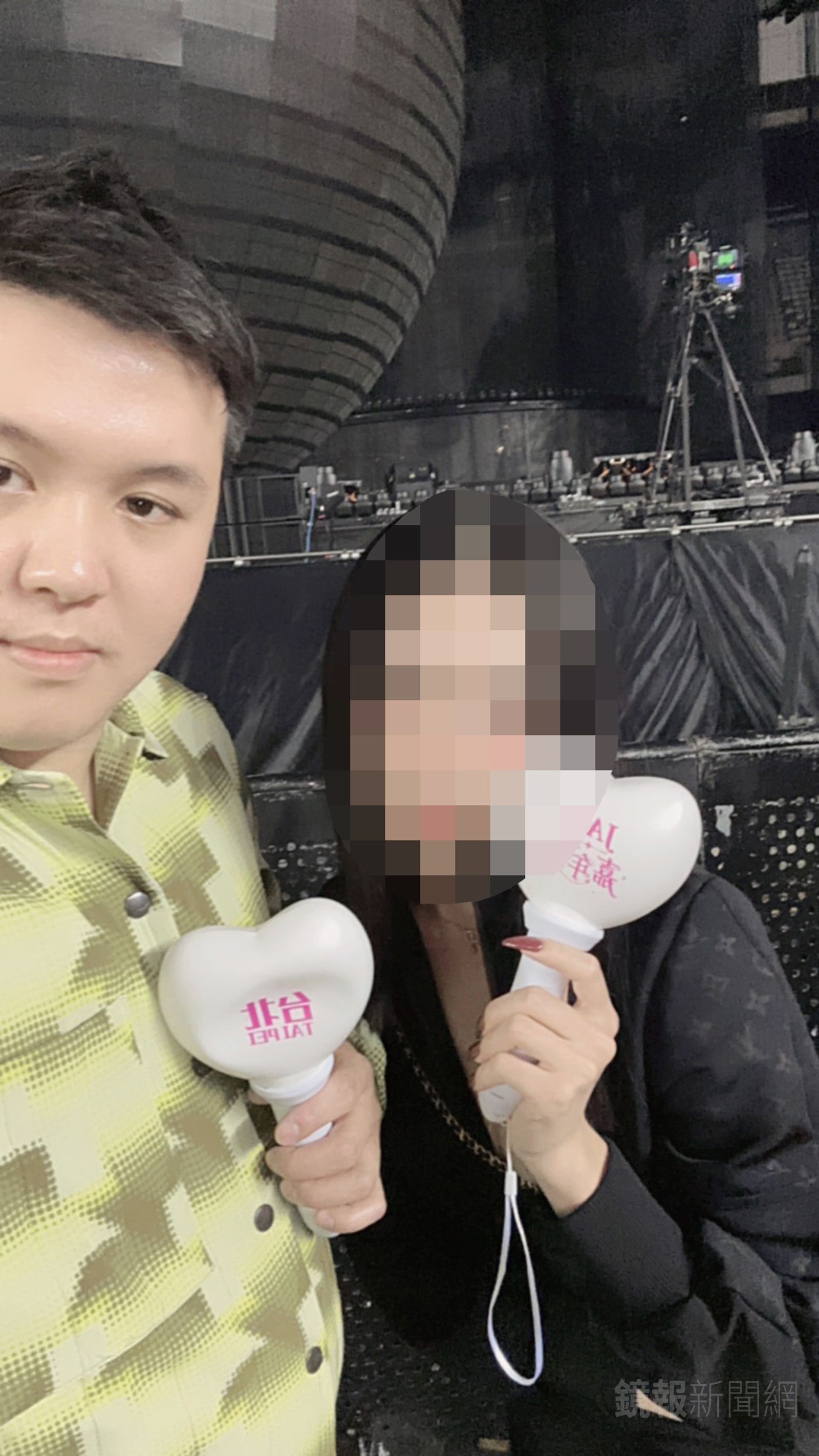 蕭唯丞被投訴邀正妹看周杰倫演唱會卻藉接強制猥褻。爆料人提供