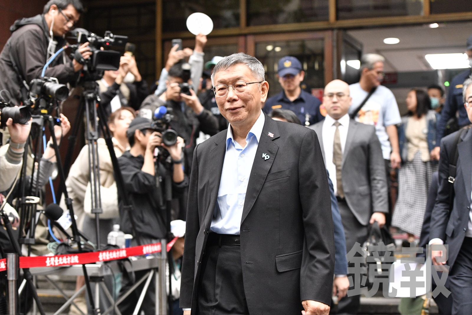 快訊／柯文哲續戴電子腳鐐獲免加保　旋風奔往國際記者會現場