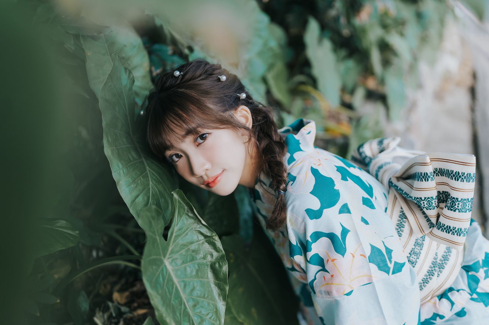 啦啦隊女神冼迪琦冬天拍寫真！穿泳裝淋浴狂發抖　泡泡浴險滑倒