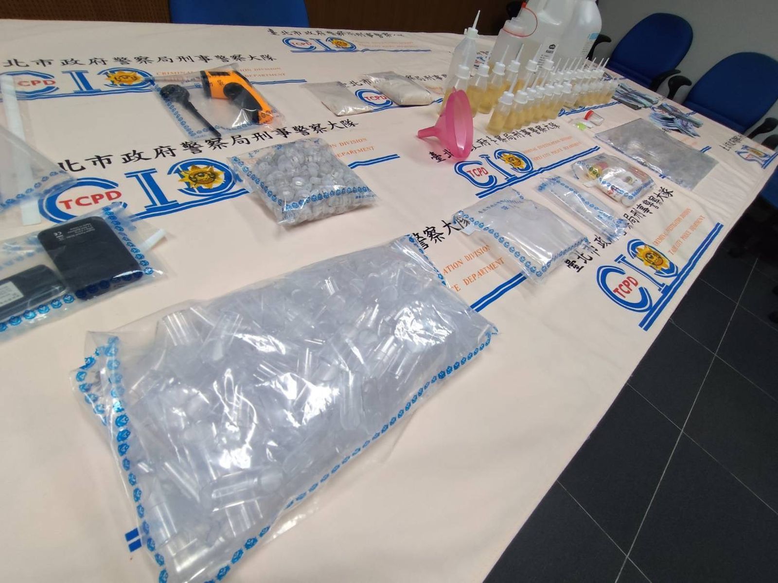 警方查扣毒品。