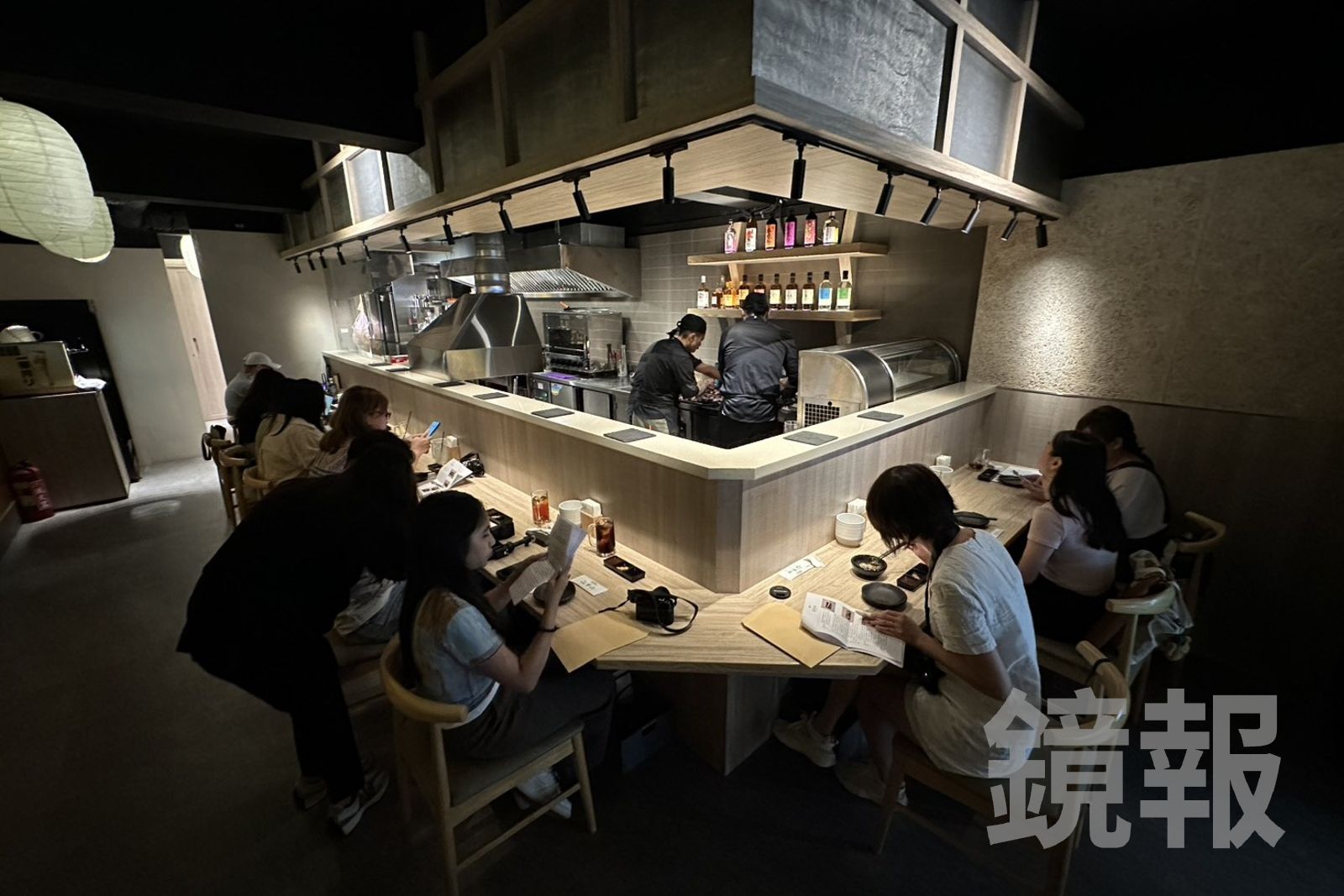 空間風格沉穩細膩，用餐氛圍很放鬆。