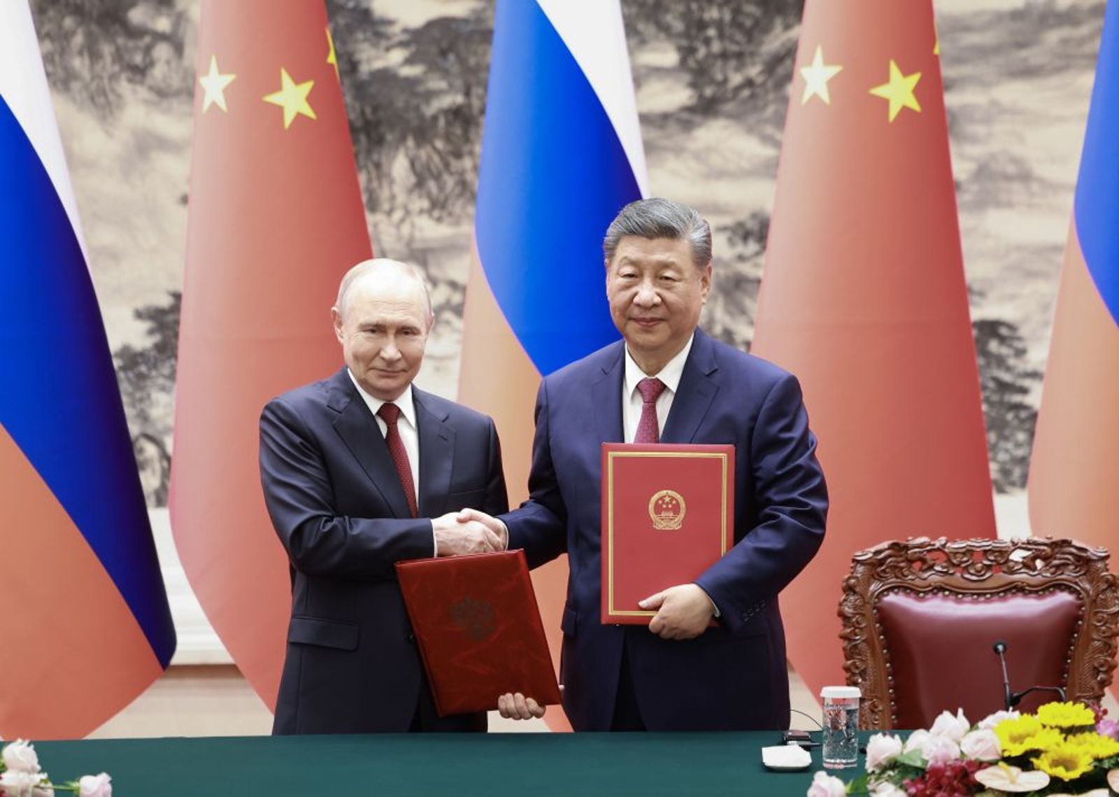 中俄軸心只是虛晃一招 無法撼動美國的單極霸權