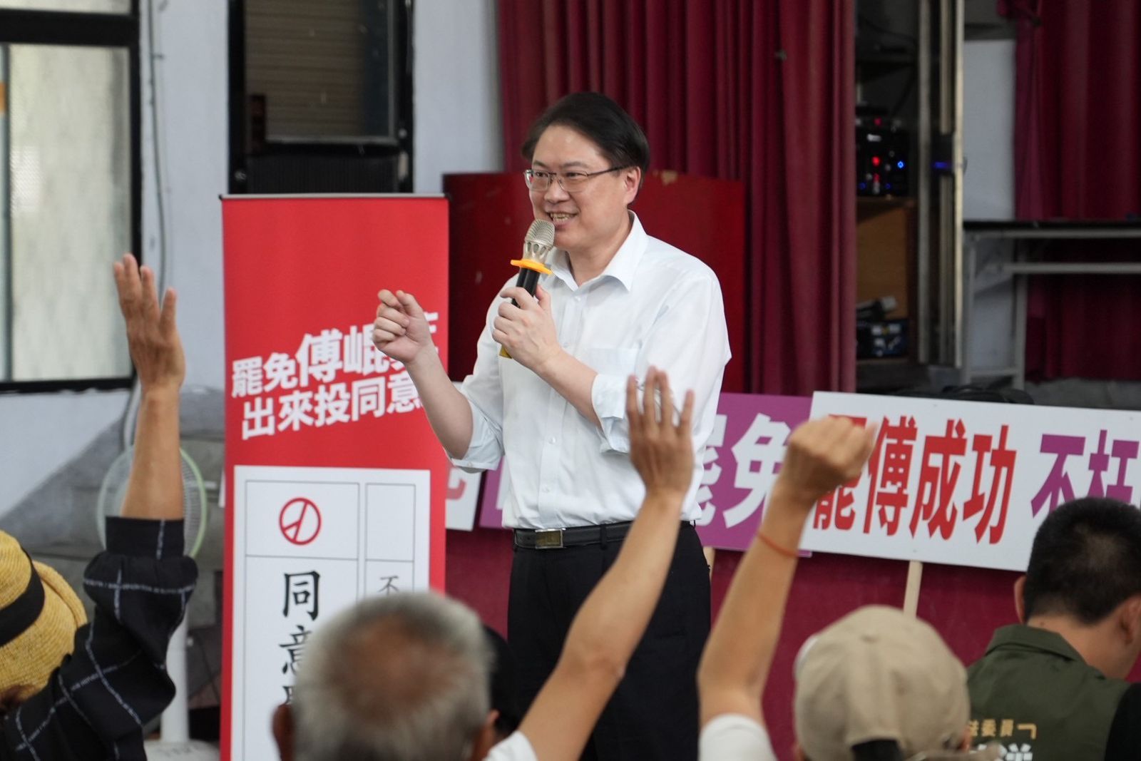 民進黨祭出「密接支援」戰術進攻傅崐萁，該想法出自民進黨秘書長林右昌之手。（圖／民進黨提供）