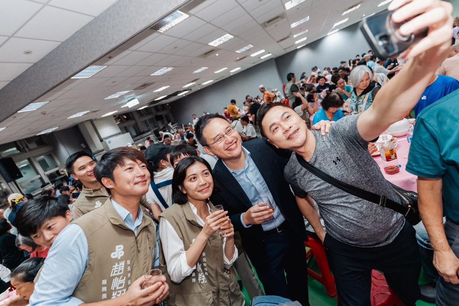 趙怡翔今辭台北市議員轉戰國安會　將交棒甜美接班人劉品妡