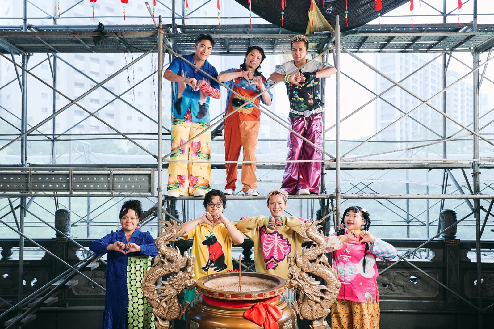 同根生透過〈指仙〉呈現現代人戀愛焦慮等荒謬故事。笙根蘭陽提供