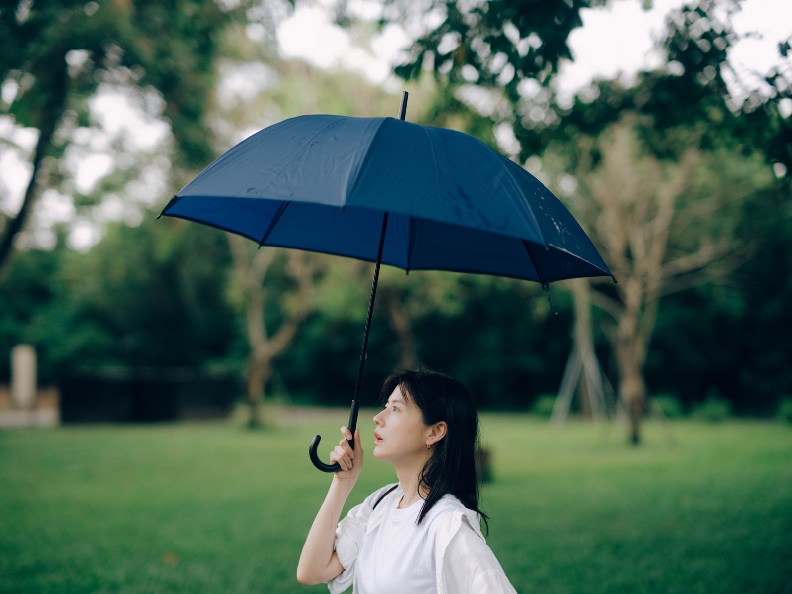 林予晞寫真書由日本女星綾瀨遙御用攝影師濱田英明掌鏡。濱田英明攝、fantimate提供