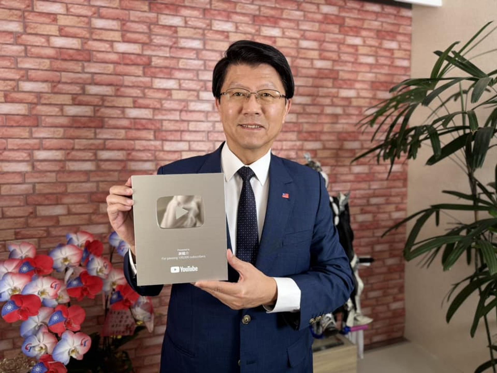 嗆罷團「生孩子沒X眼」被罵翻　謝龍介澄清：長輩提醒晚輩較直接