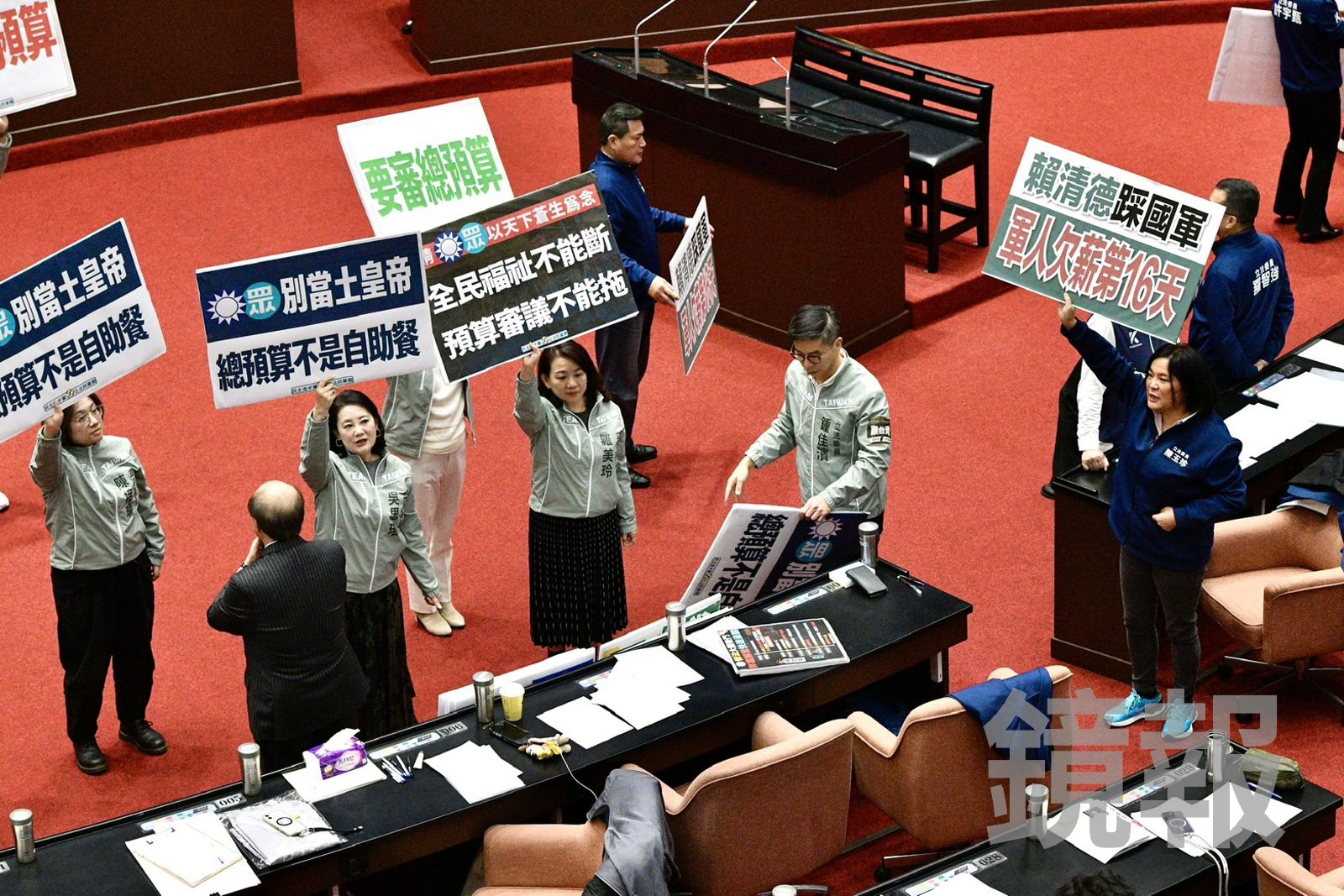 藍白僅放行TPASS等718億元預算　行政院盼審查整本總預算　