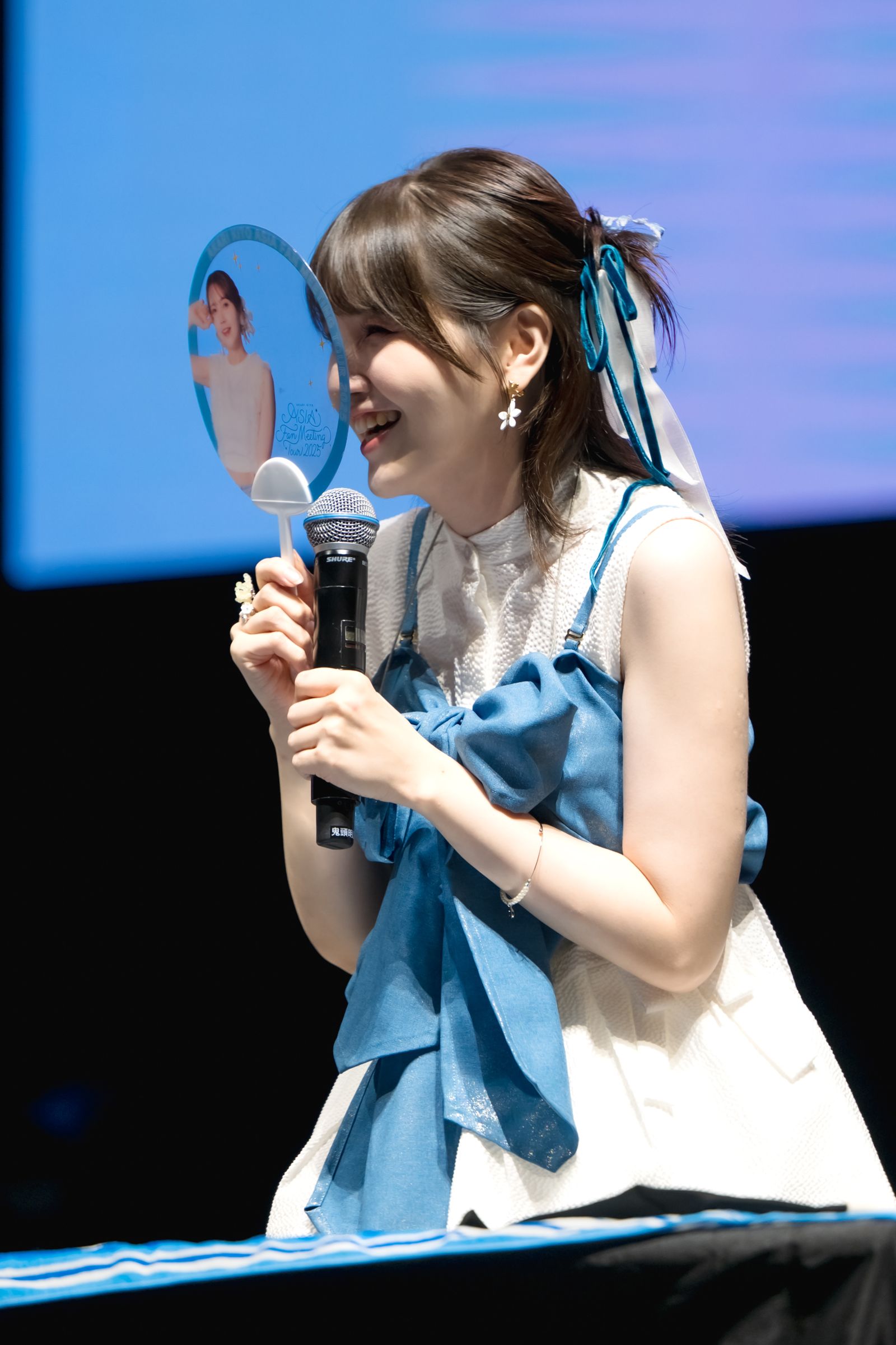 鬼頭明里今透過OX問答讓粉絲更了解她。大鴻藝術BIG ART提供