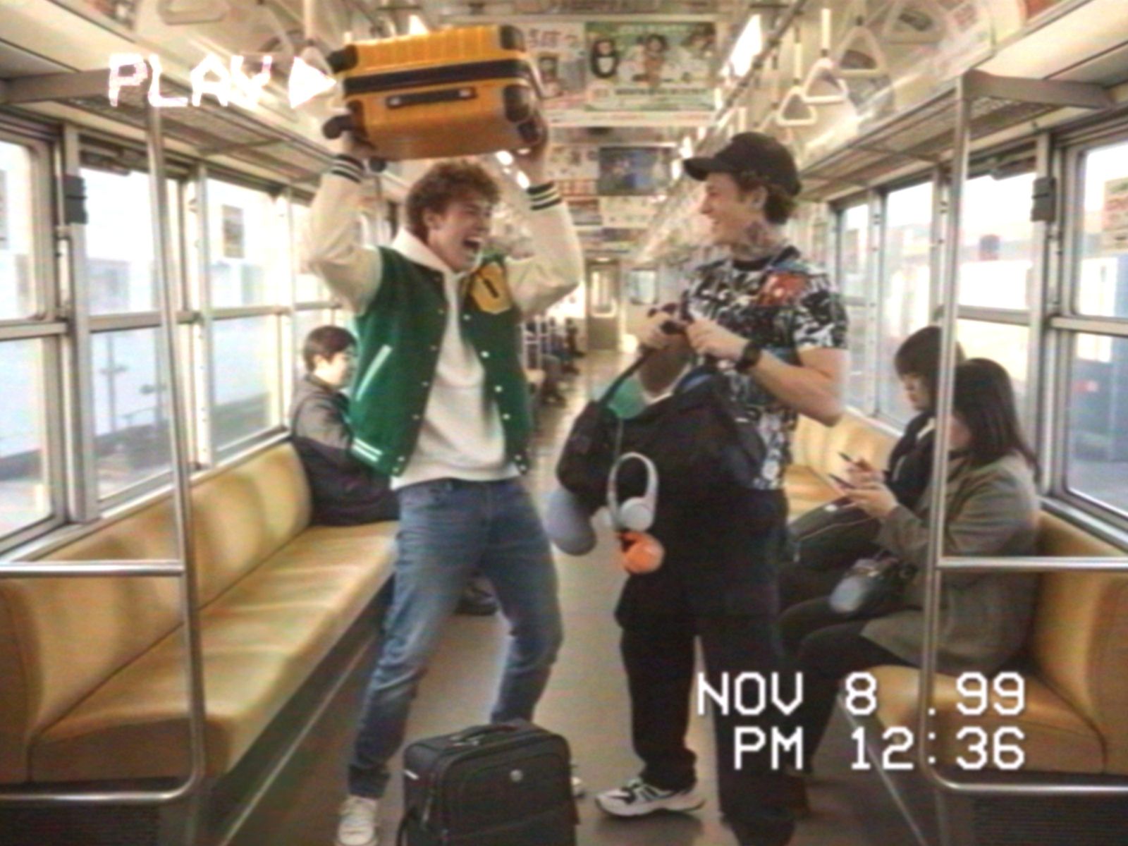 《鳥居》觀光客白目行為獲共鳴。發起日影視提供