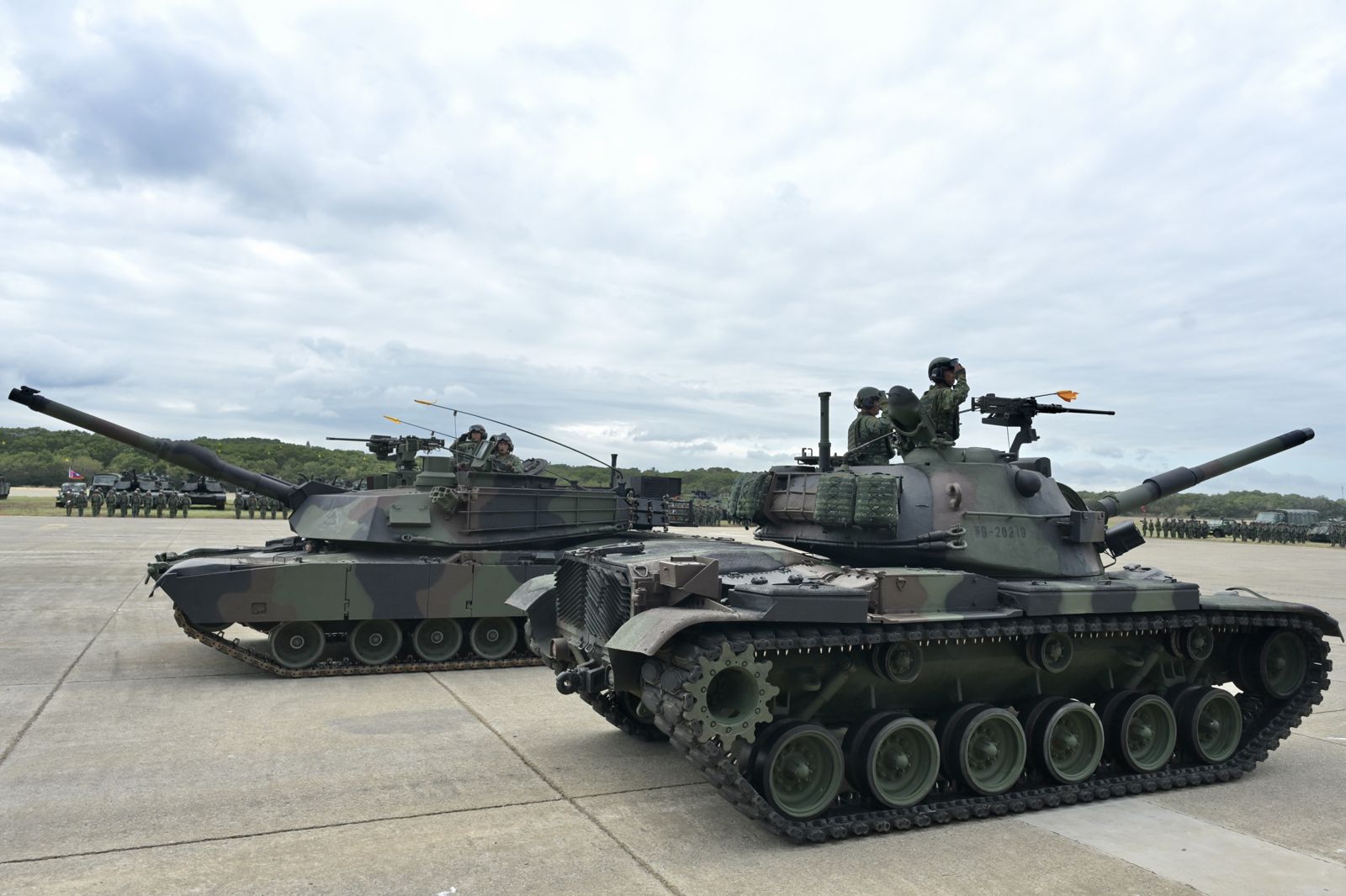 M1A2是世界上數一數二的主力戰車，但有車身太重的隱憂。林煒凱攝影