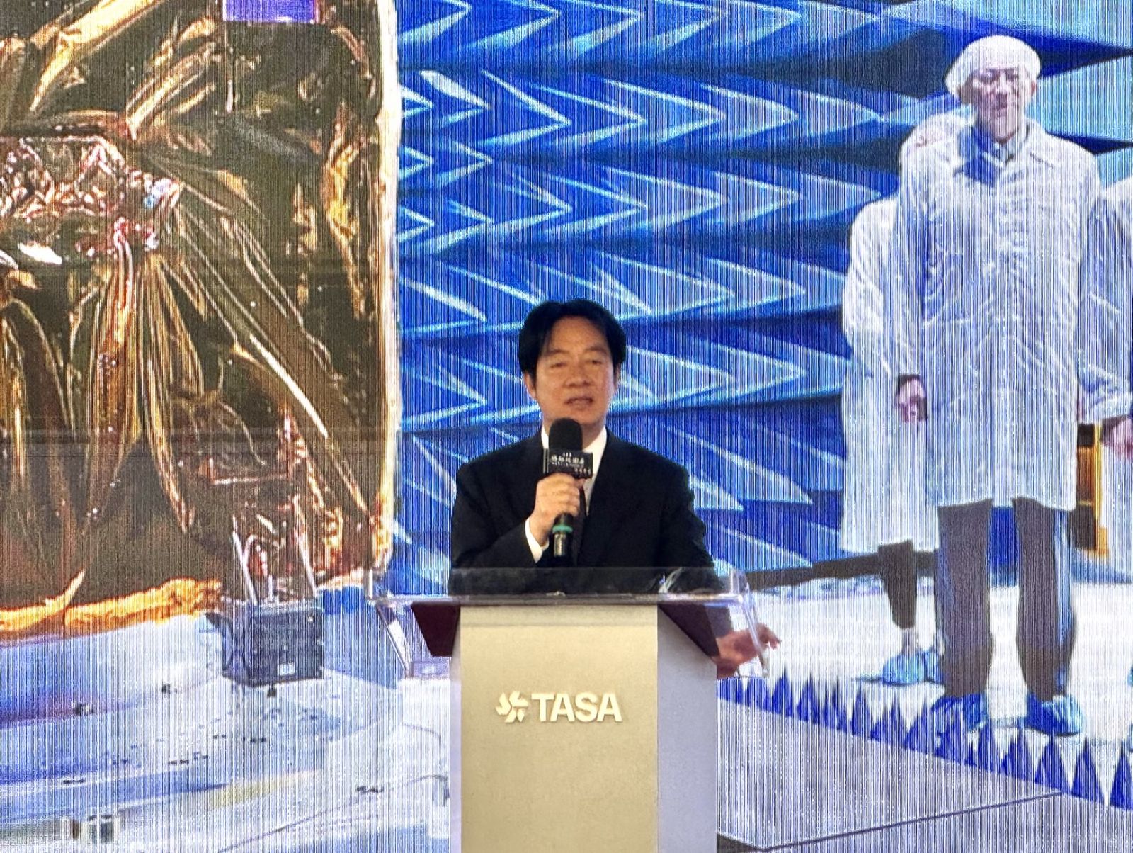 太空版《看見台灣》 福衛八號星系首顆衛星賴總統命名為「齊柏林」