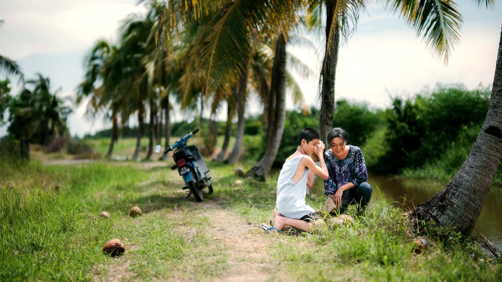 白潤音在《地母》和范冰冰情同母子。海鵬影業提供