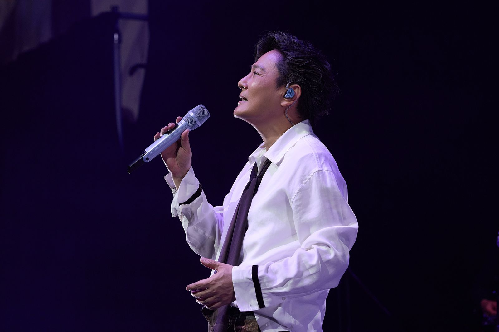 張信哲「最愛的她」現身了！8年旅程告終　鬆口：萌生退休想法