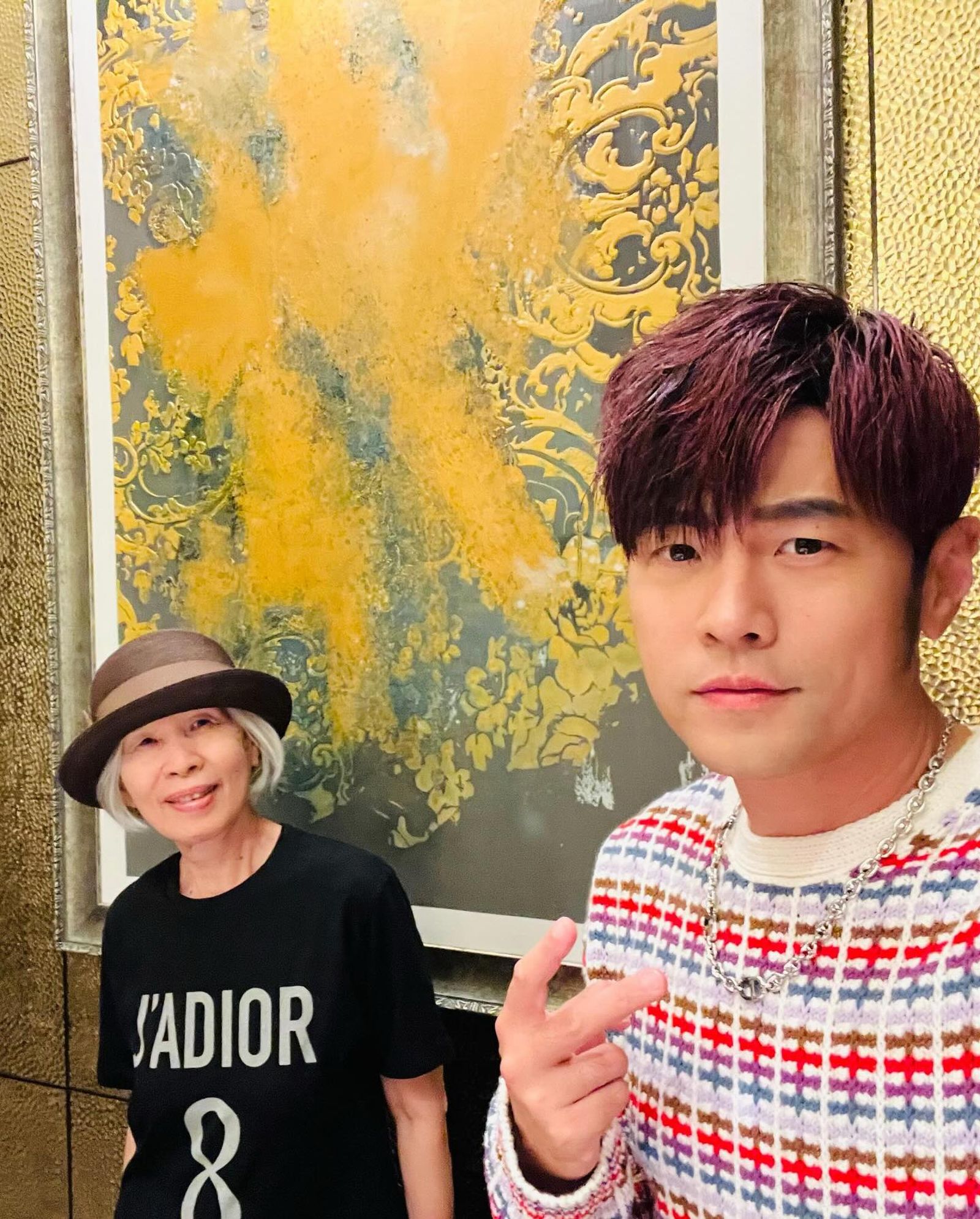 葉惠美是美術老師,從小就跟周杰倫介紹畢卡索、莫內等畫家。翻攝周杰倫IG