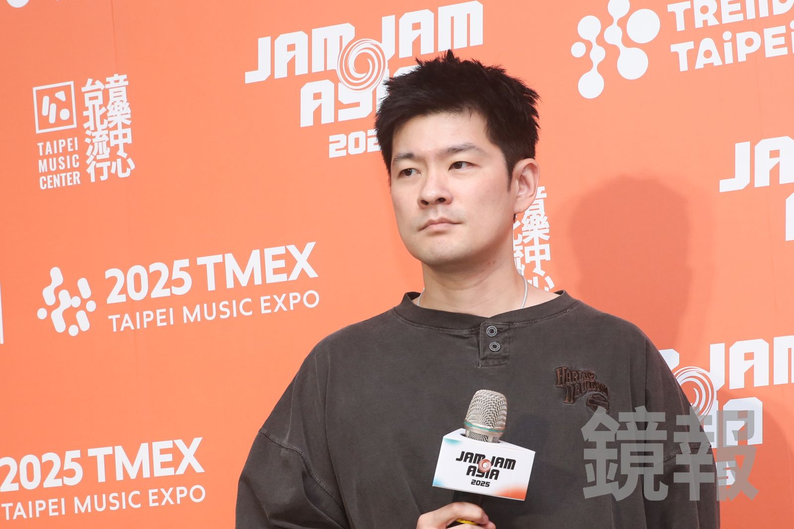 「IU前男友」張基河隔7年來台！大啖夜市鴨舌驚呼：超適合配啤酒