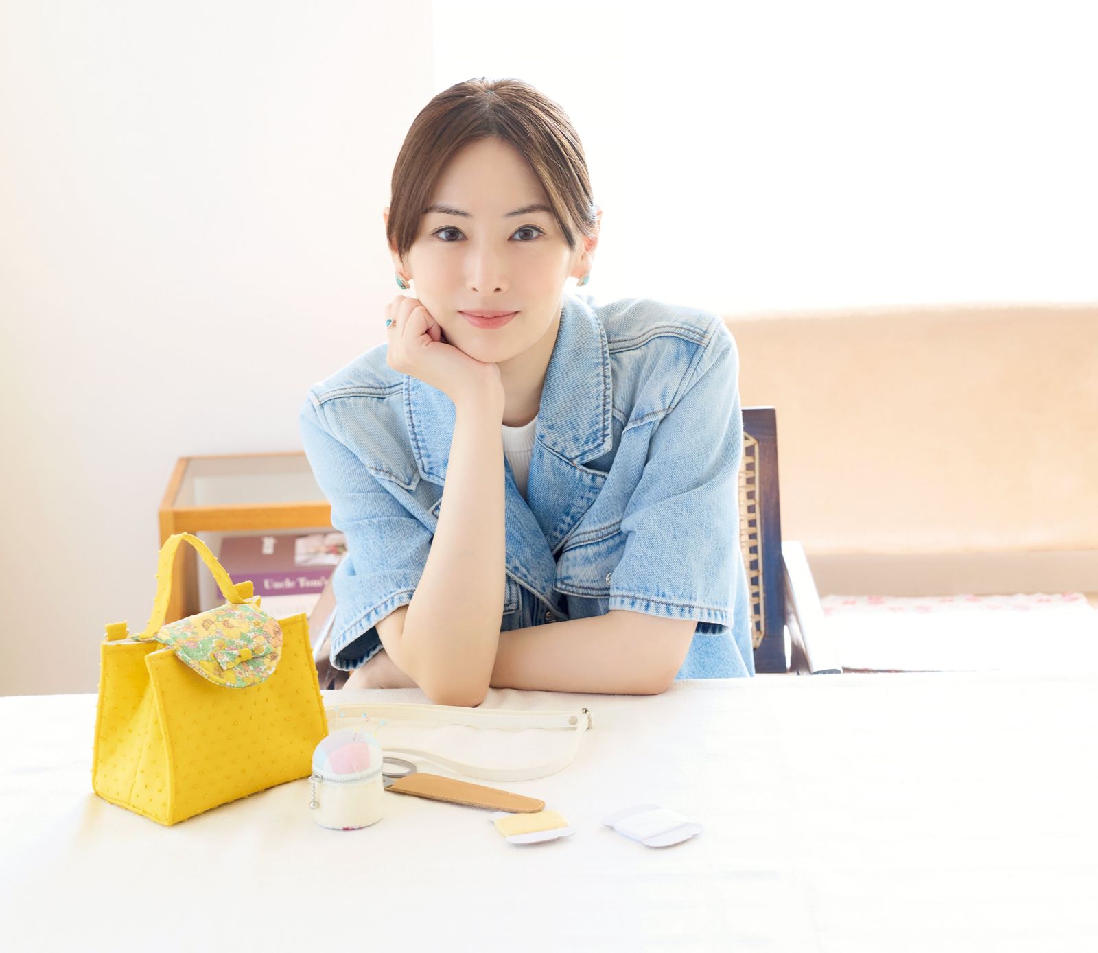 北川景子婚後育有一子一女，還為了女兒開始手作包包。翻攝IG@kkeiko_official