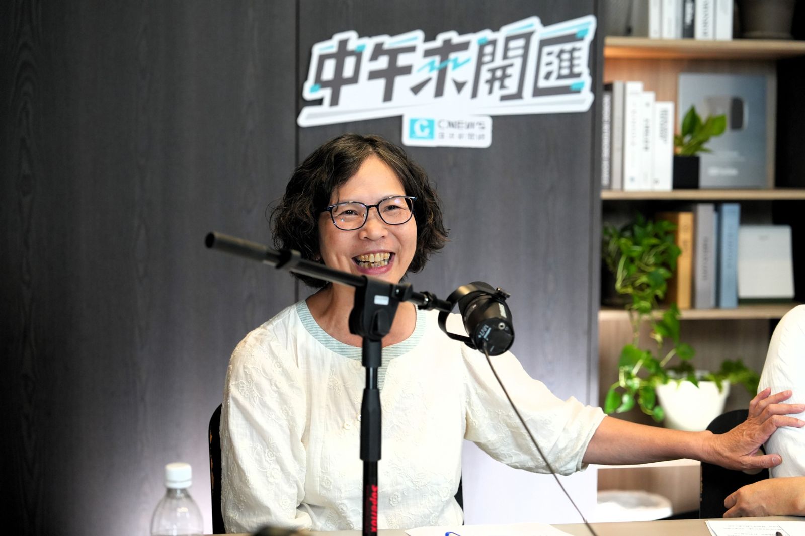 上節目談退黨潮!柯文哲不滿親留言開罵 蔡壁如:我是點出問題的人