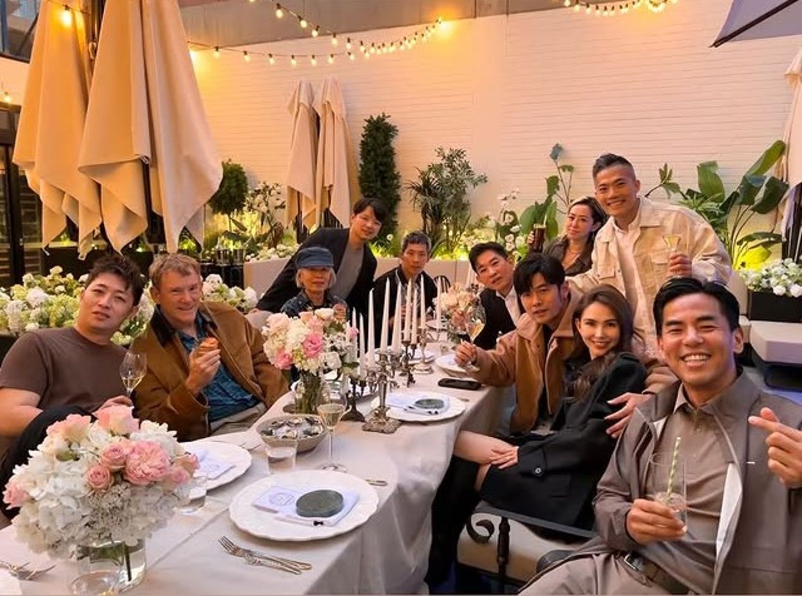 周杰倫好友與親人同聚，慶祝周杰倫47歲生日。翻攝IG＠jaychou