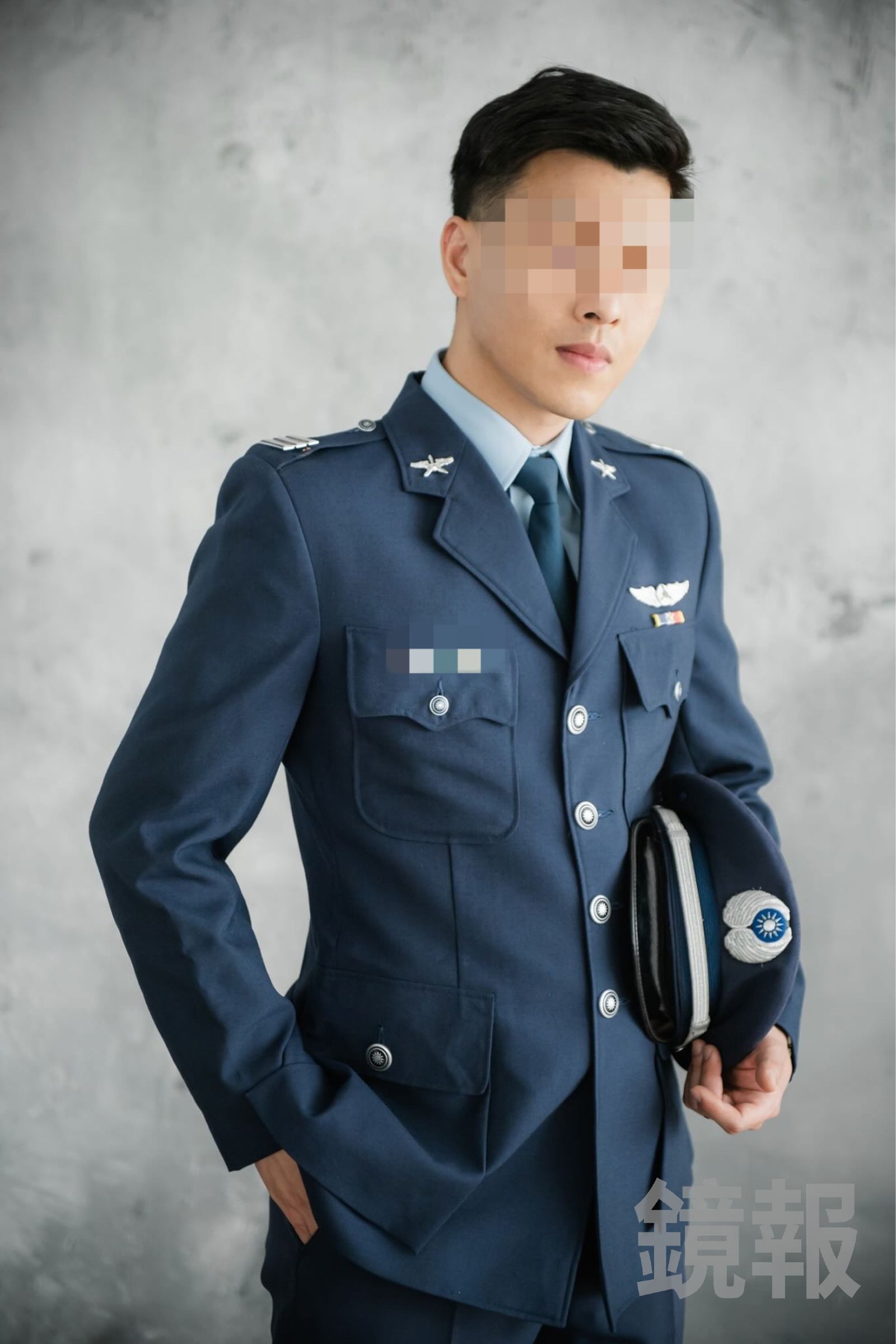 蘇男曾是職業軍人,退伍後創業開飲料店。翻攝蘇男