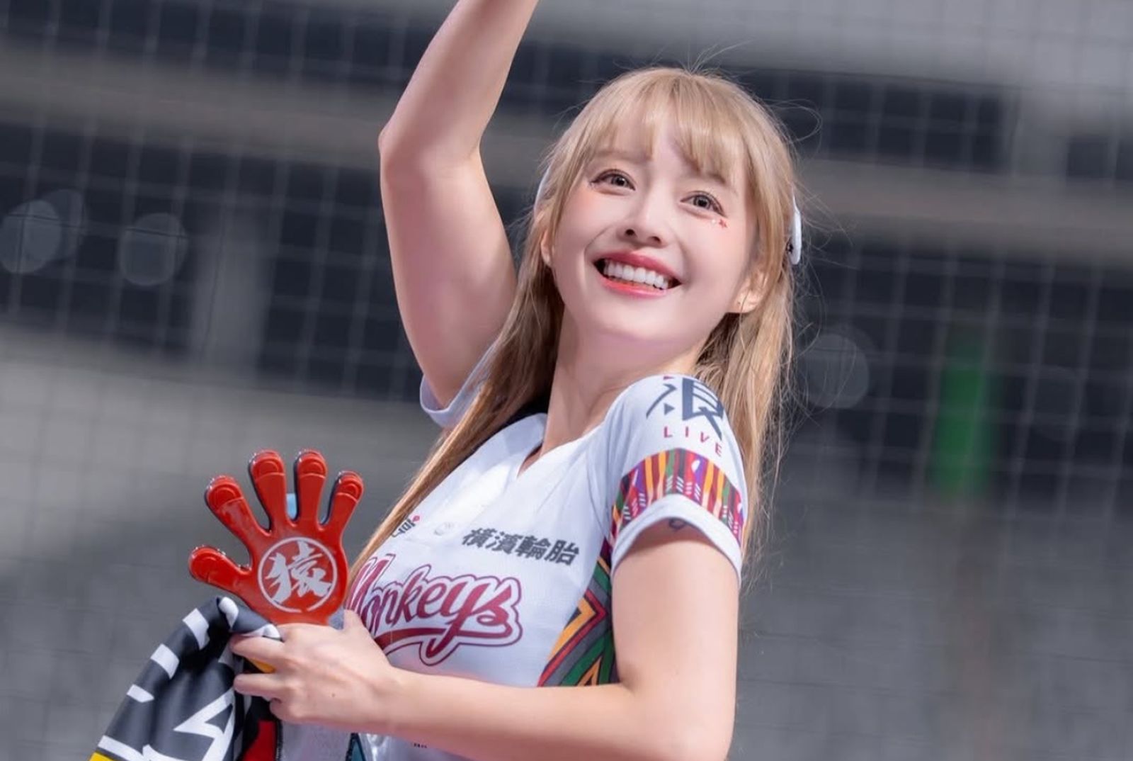 樂天女孩禹菡爆熱戀中！對象身分竟是「ChargeSPOT策略長」　球團回應了