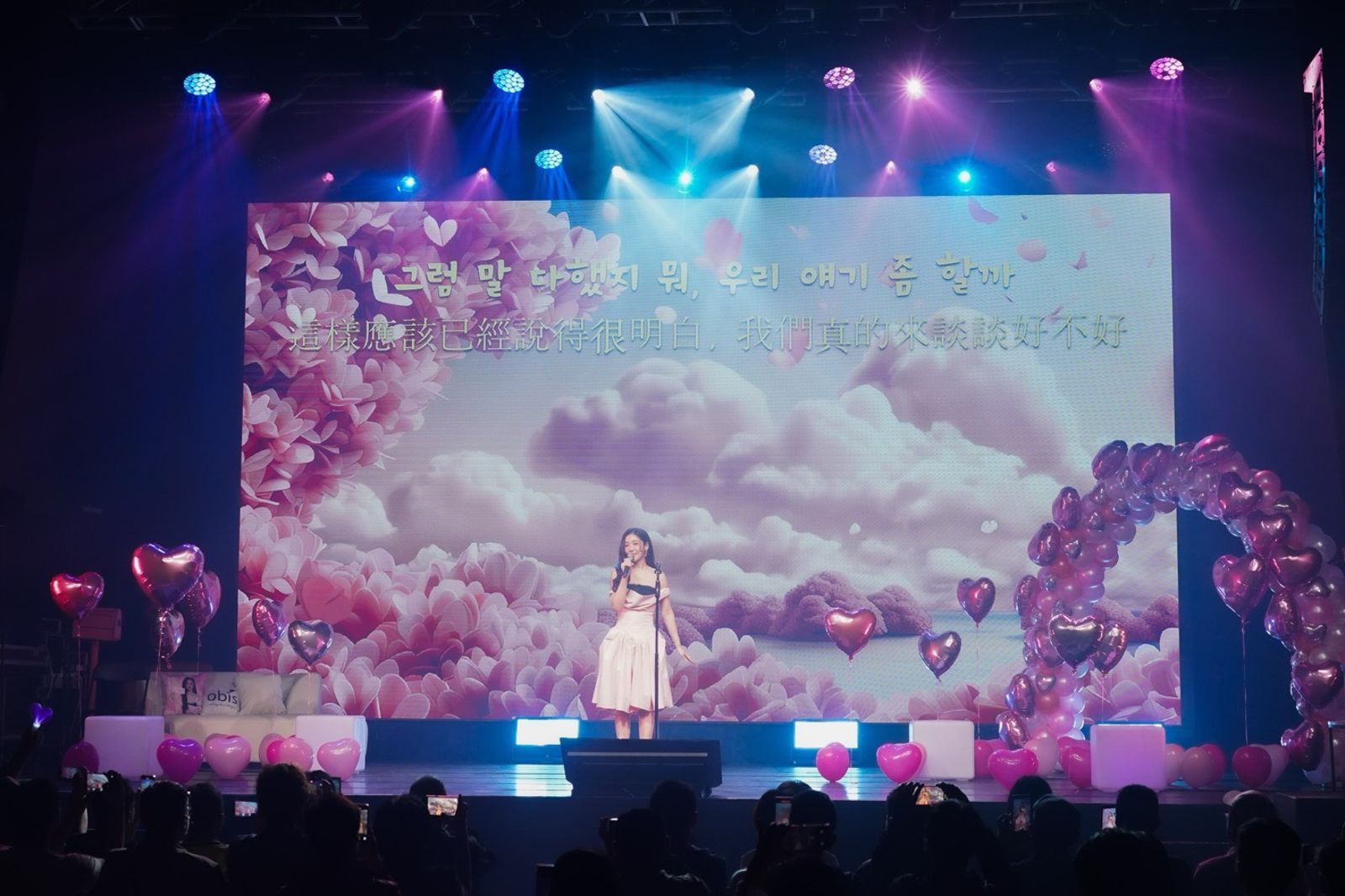 宋知佑美聲演唱 IU〈握緊我的手〉。首湛創意與BILLIONS提供