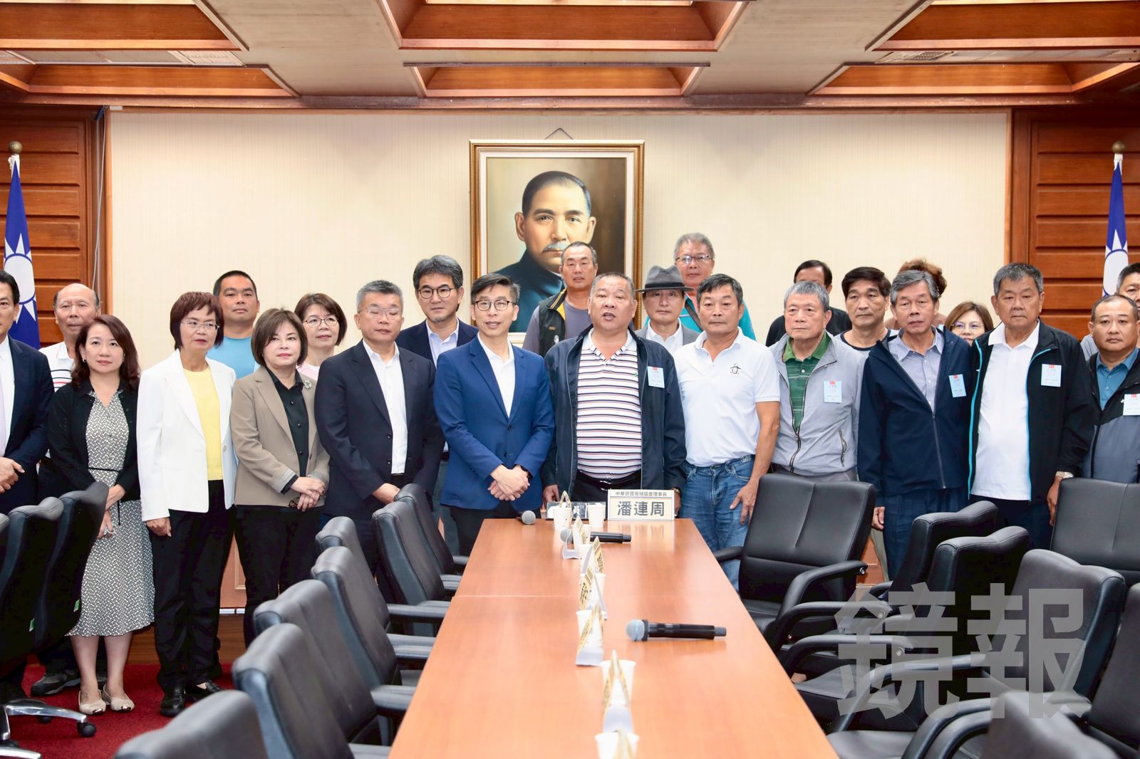 潘連周透露,民進黨團已承諾,會和農業部、冷凍公會與肉品市場協進會,在疫情結束前一同研議出豬時程,避免豬肉價格崩跌。(圖/林煒凱攝)