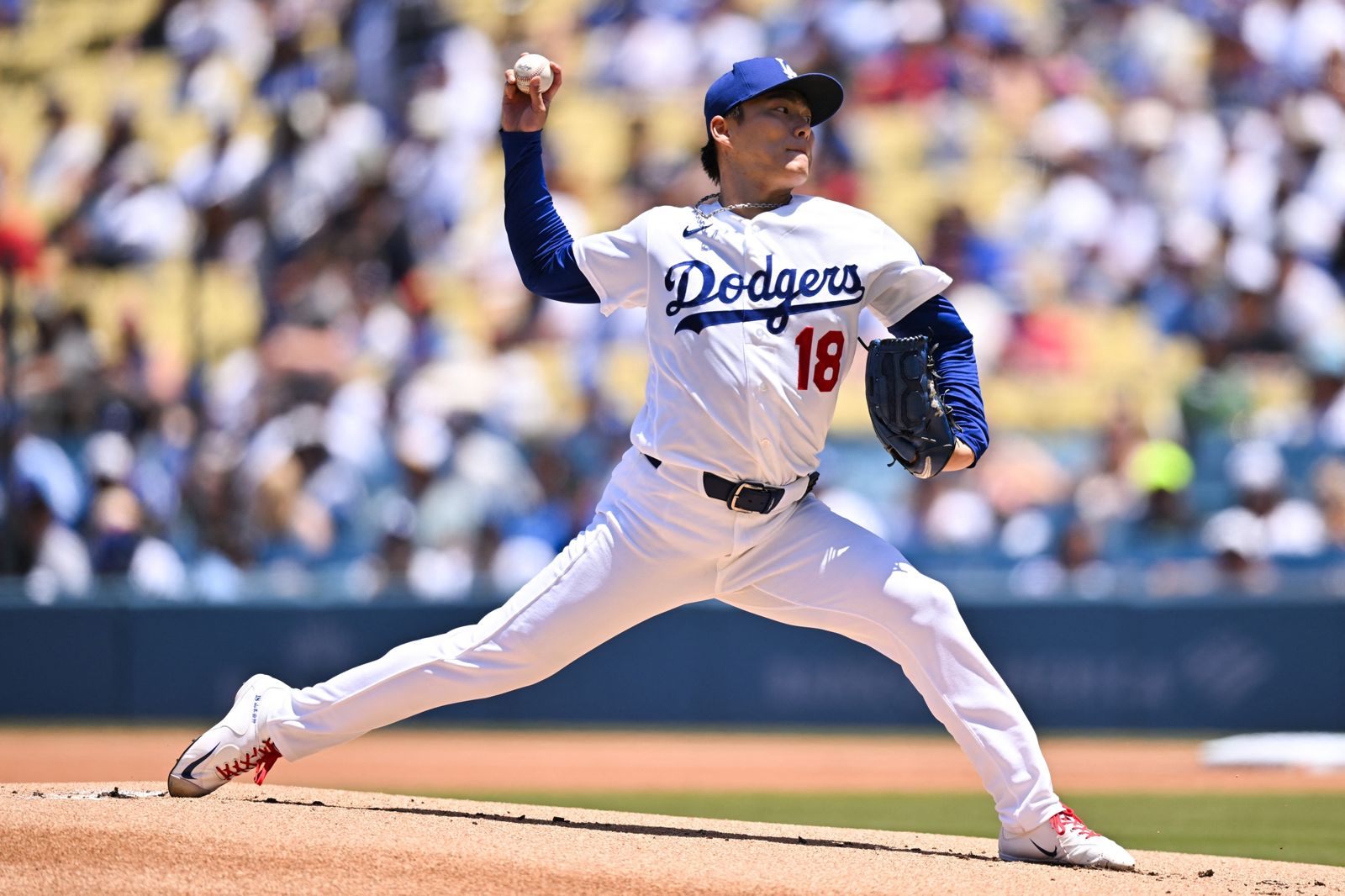 山本由伸狂飆10K!道奇9比1血洗費城人 教頭Roberts喜迎54歲生日大禮
