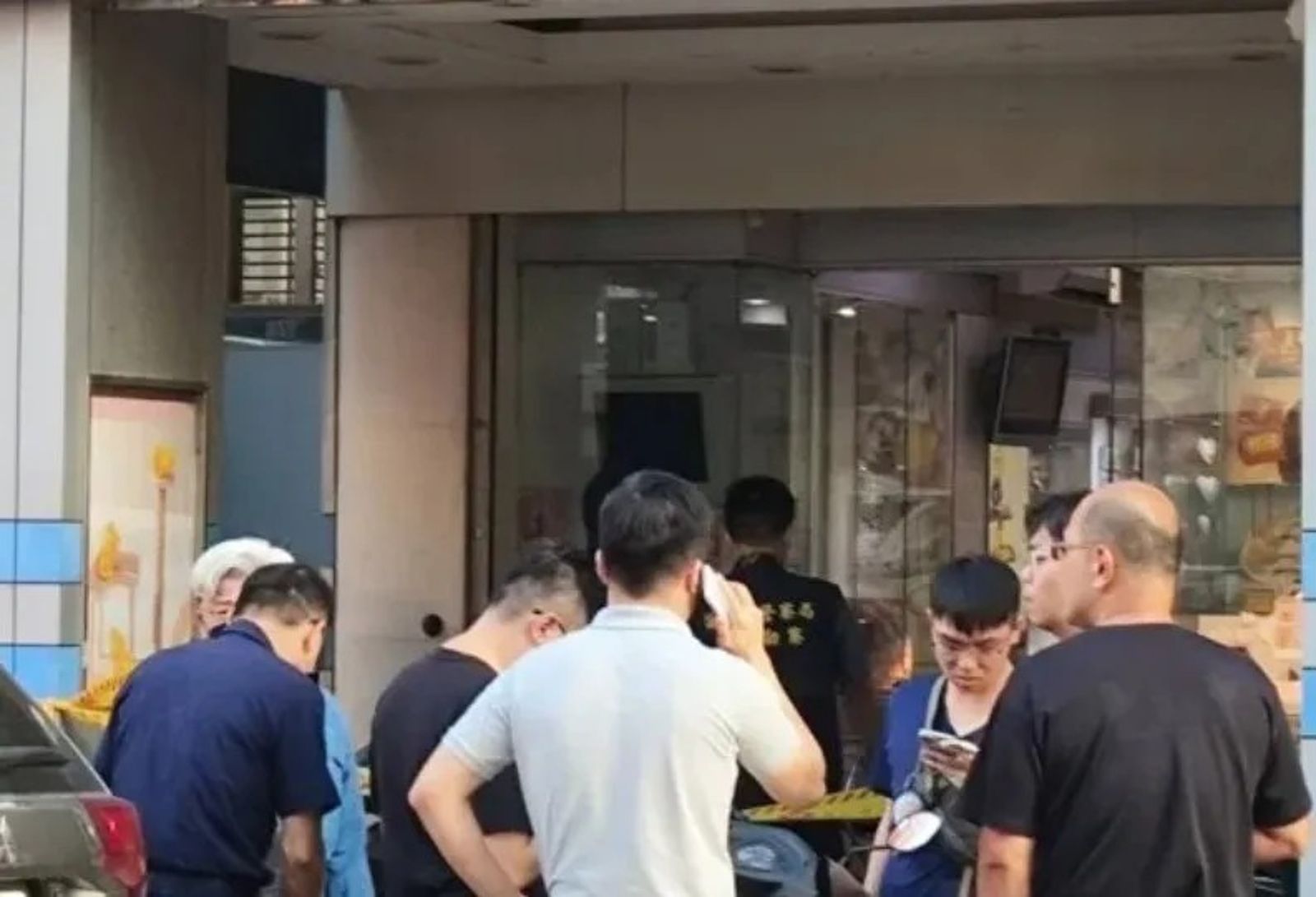 賭博電玩輸急了！佯裝情侶搶銀樓　警逮4年輕男女最小17歲