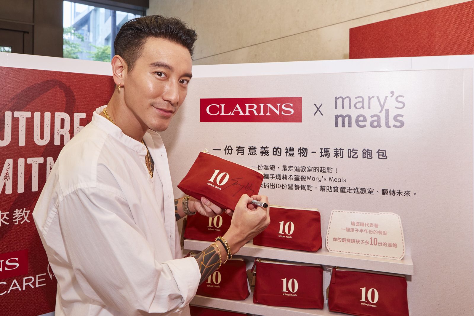 被封「新莊土地公」 王陽明鼻樑受傷濺血自曝每天「手動矯正」