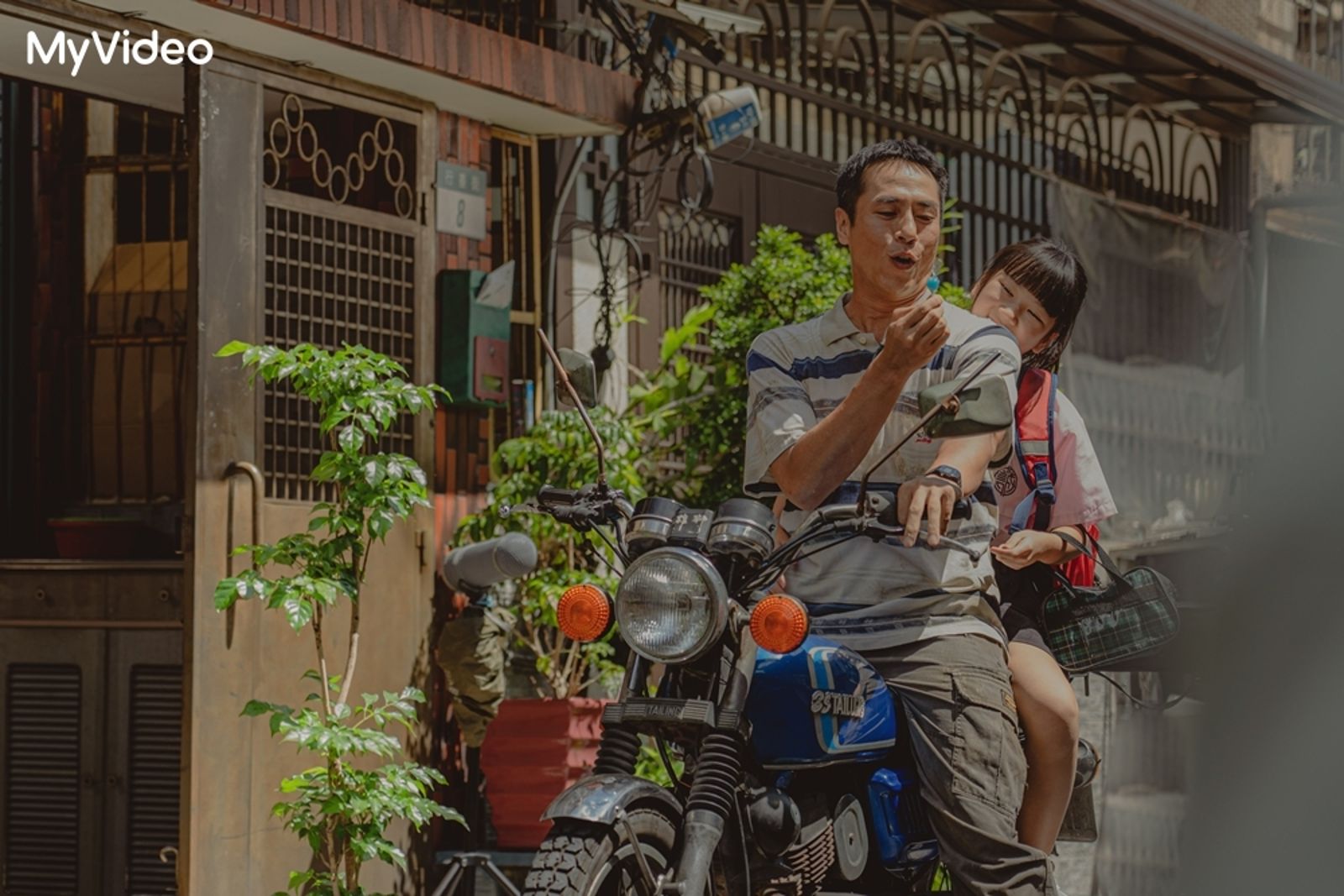 《都市開基祖》莊凱勛讚劇組還原30年前布景超用心。台灣大哥大MyVideo提供