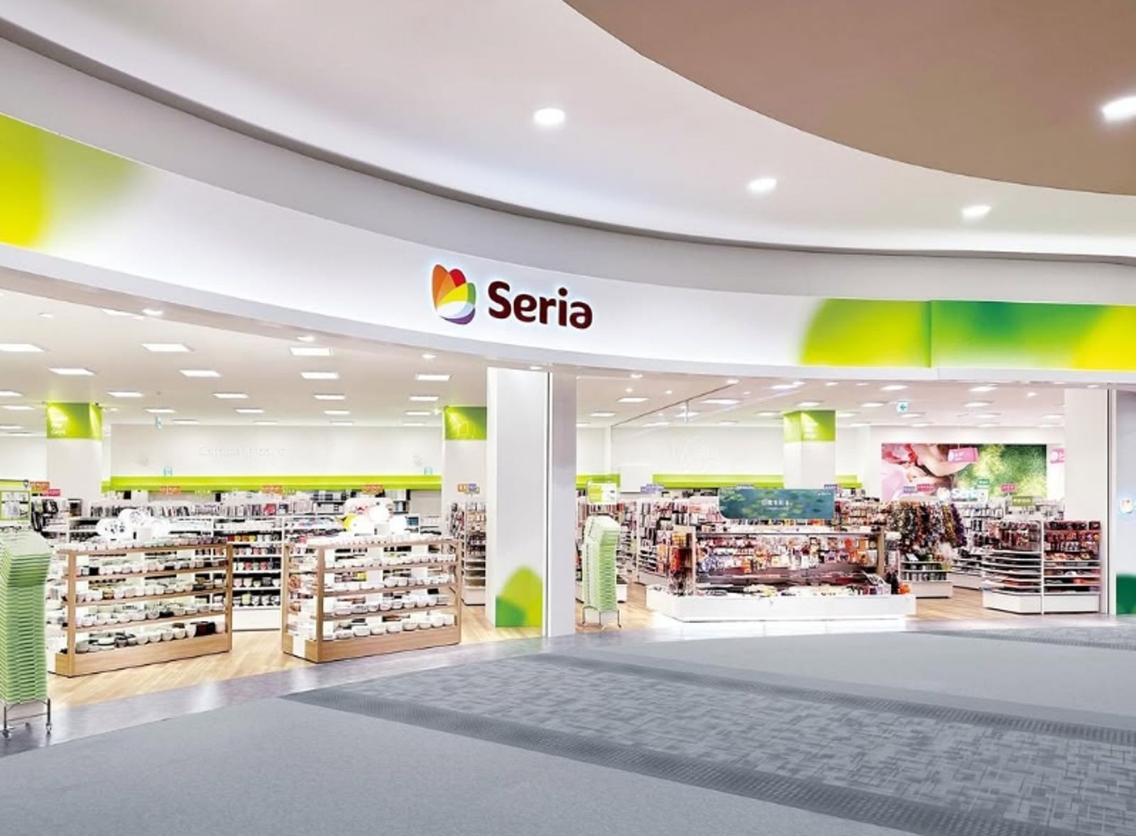 日本第二大百元商店連鎖品牌Seria。圖/翻攝自IG/seria.jp