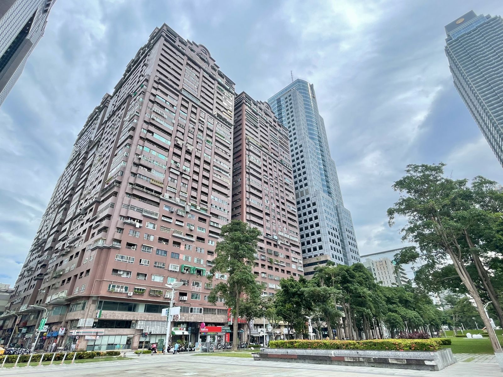 升息限貸擋不住？高雄這5大中古社區買氣照樣火熱