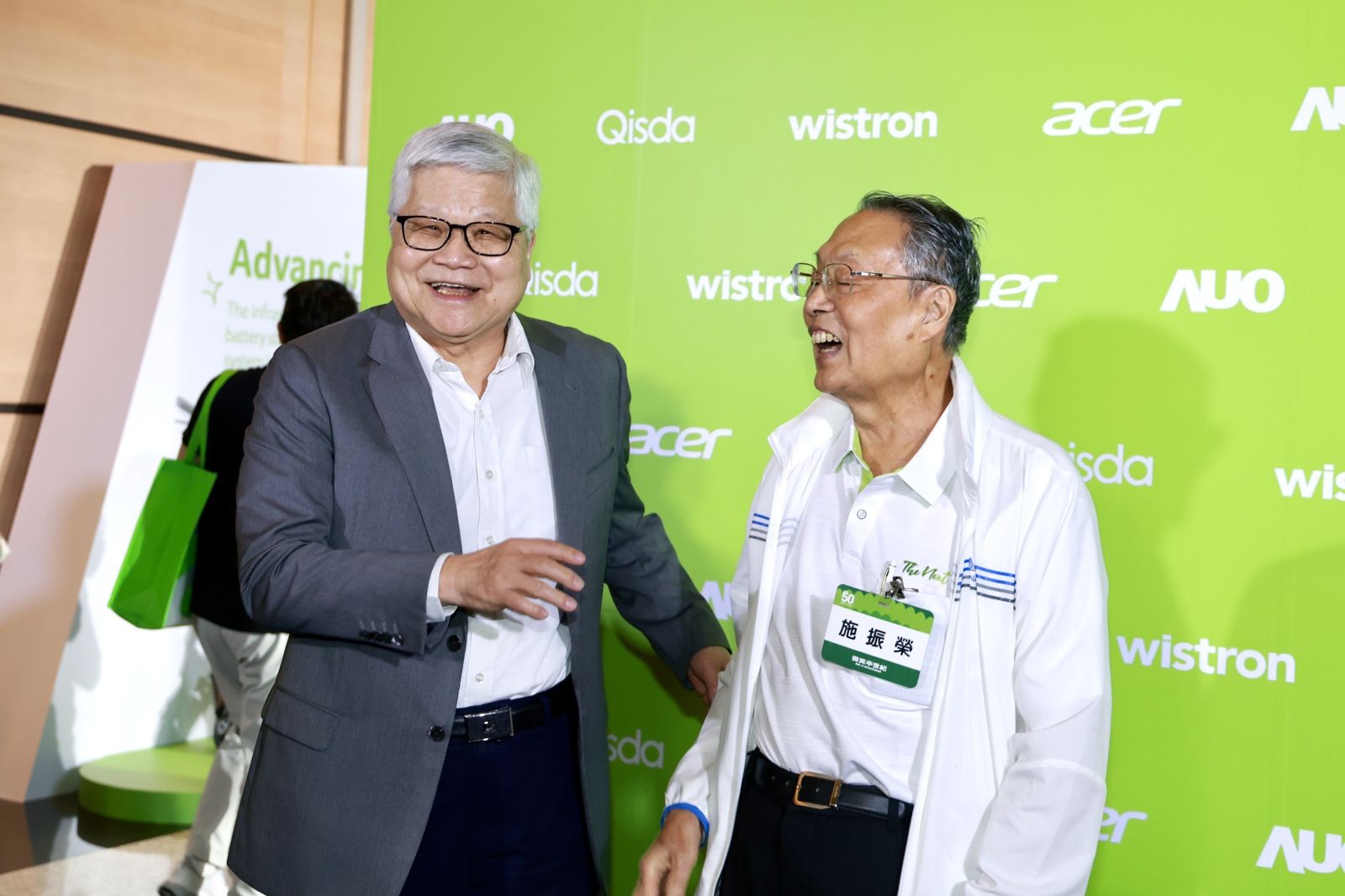 科技大老竟在公司穿內褲加班!宏碁50週年音樂劇揭密 童子賢、施崇棠、林憲銘「最強前員工」全來了