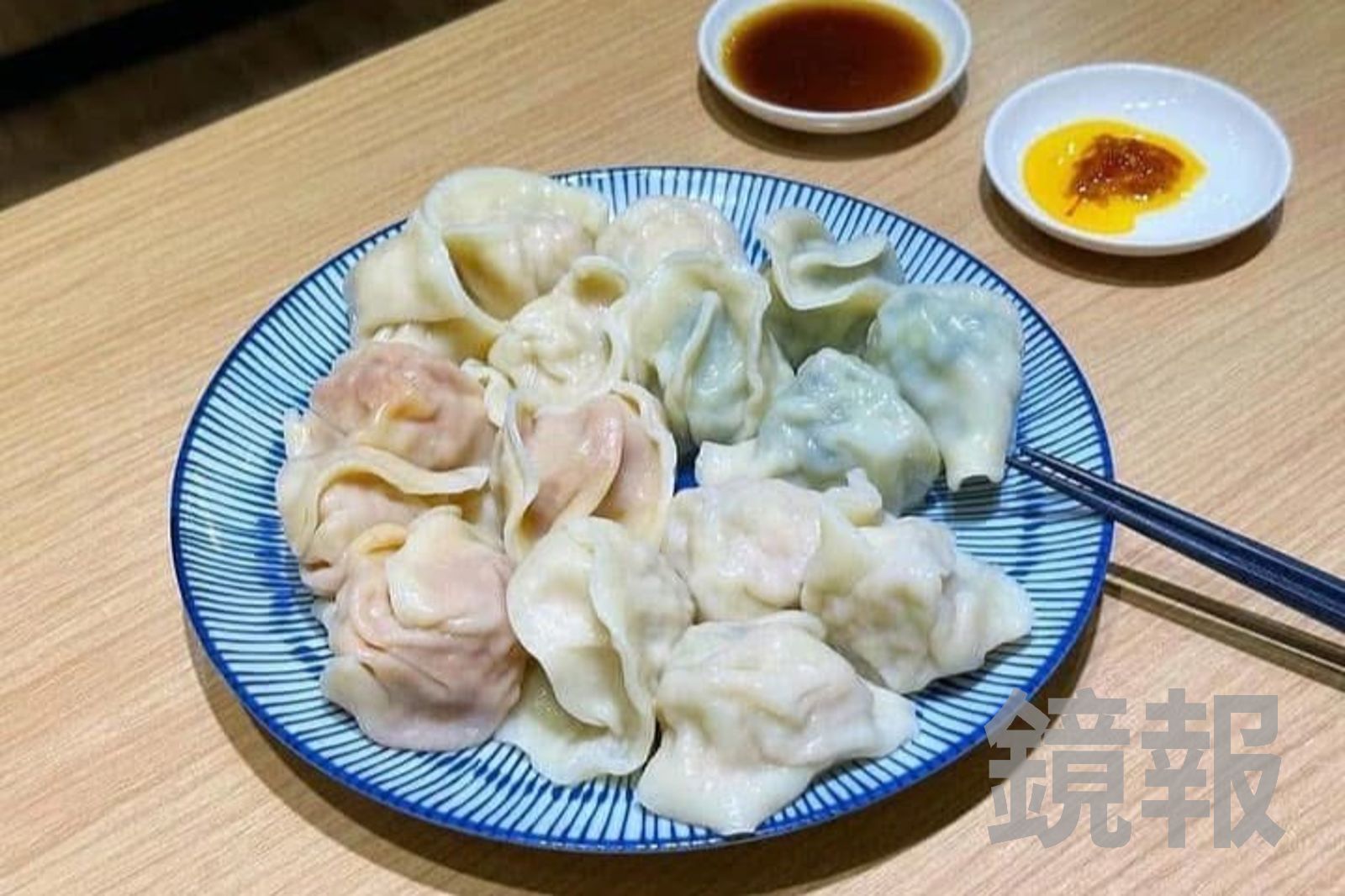 店內有5種口味的水餃，可以混著點。