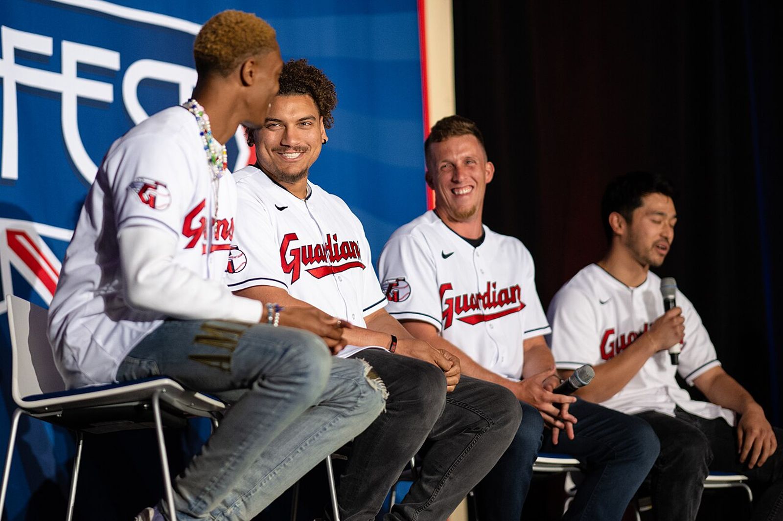 MLB／友情擺一邊！加拿大重砲Naylor回家挑戰藍鳥　老友Straw暫時變敵人