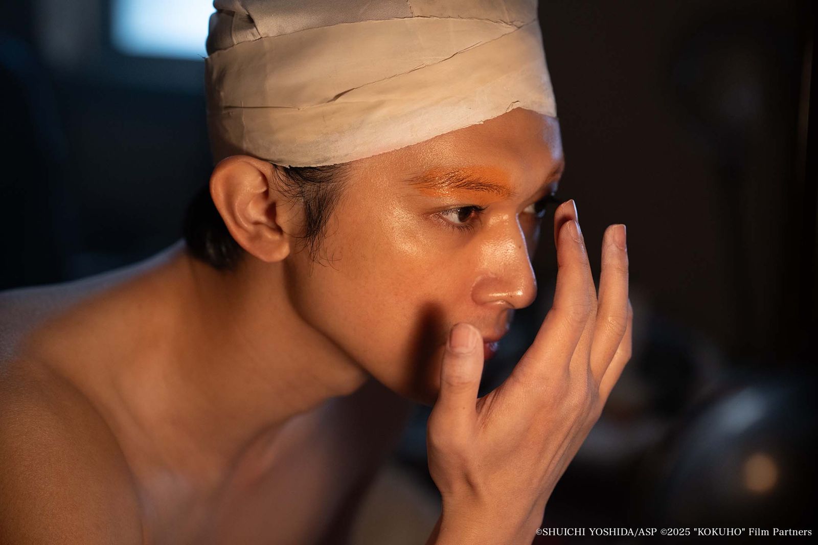 吉澤亮拍攝前練了一年半的歌舞伎。傳影互動提供