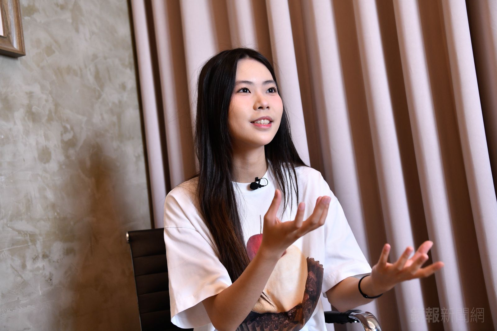 專訪／小學就跟爸爸參加太陽花　罷團最年輕發言人Lulu自喻「民主第二代」