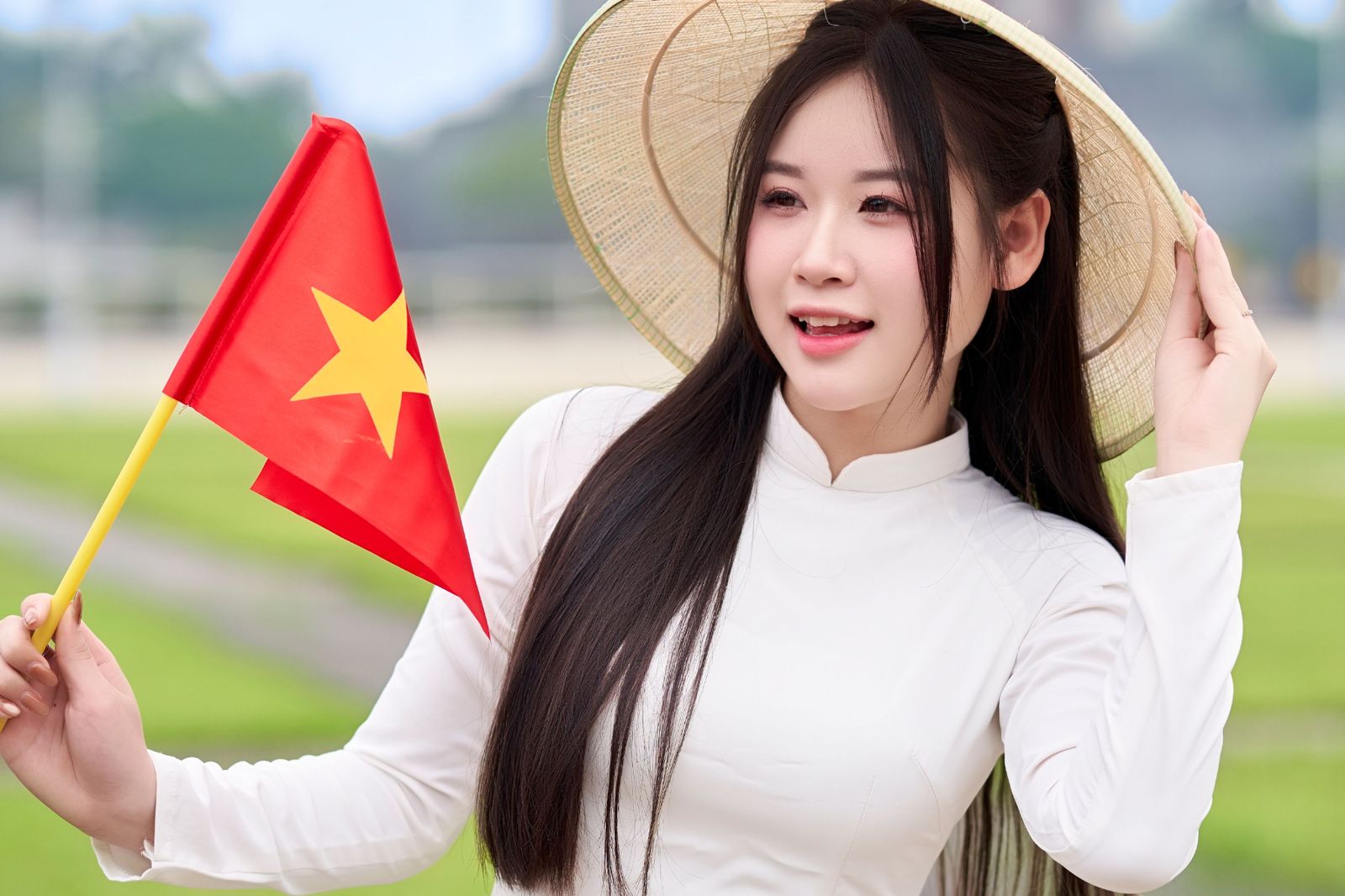 出差遇真愛?越南妹陪玩3天送機哭爆 台男「硬塞6千遭拒」秒暈船...老司機揭馭男套路