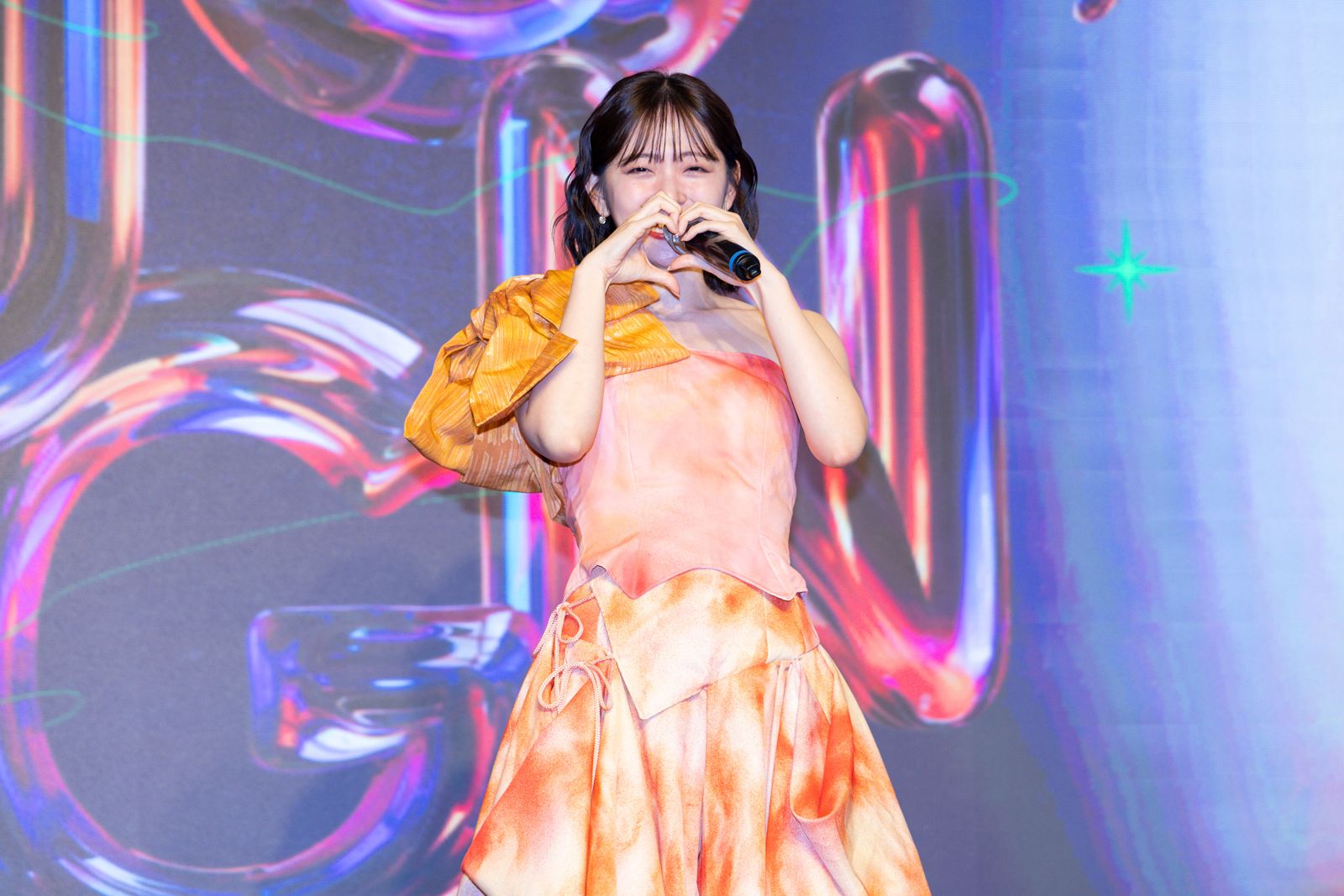 等9年再來台！鈴木愛理接地氣祈福拜拜　台語「兩個字」萌翻全場